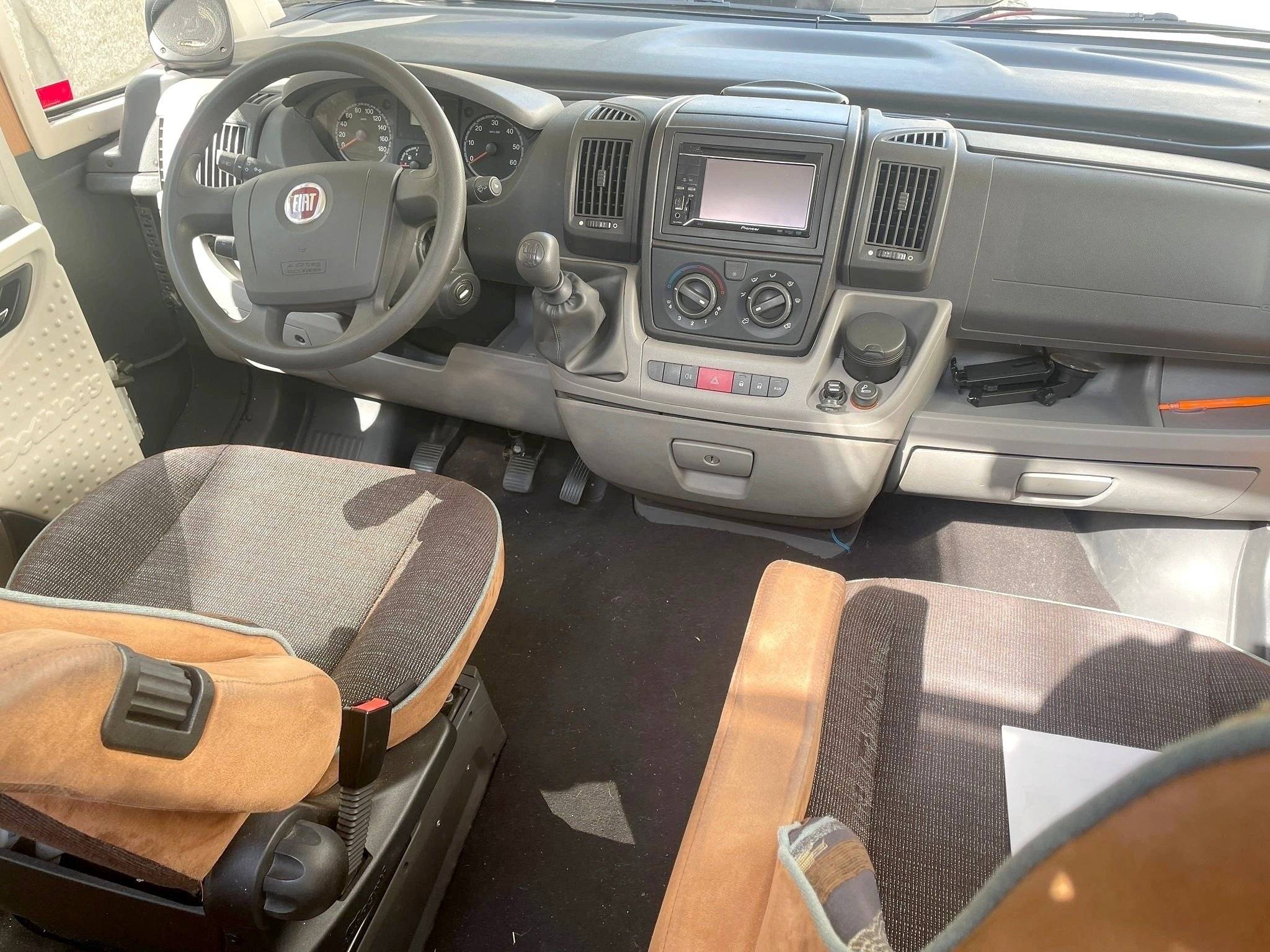 Dethleffs Dethleffs Globebus I5