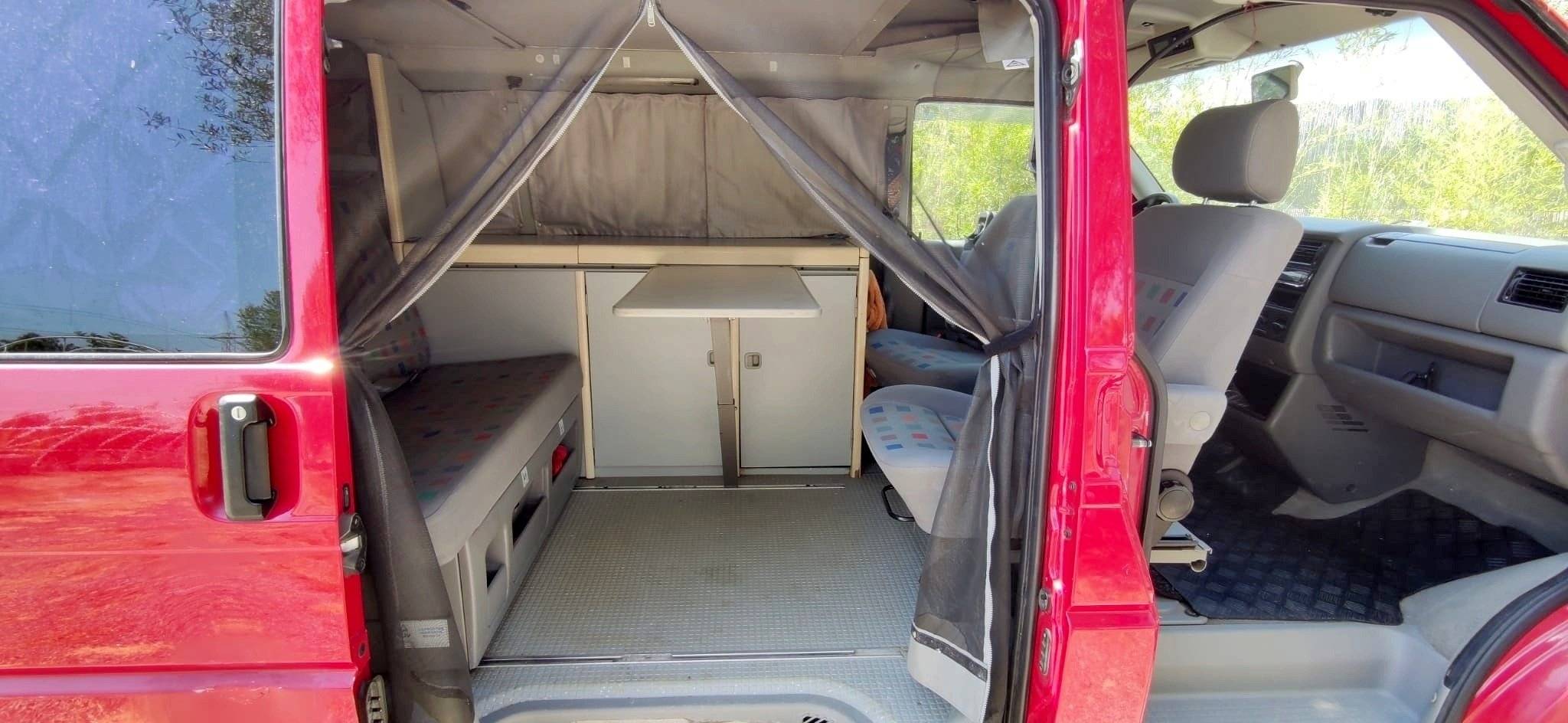 Essecke Volkswagen California T4 2.5 TDI 102cv - Yescapa