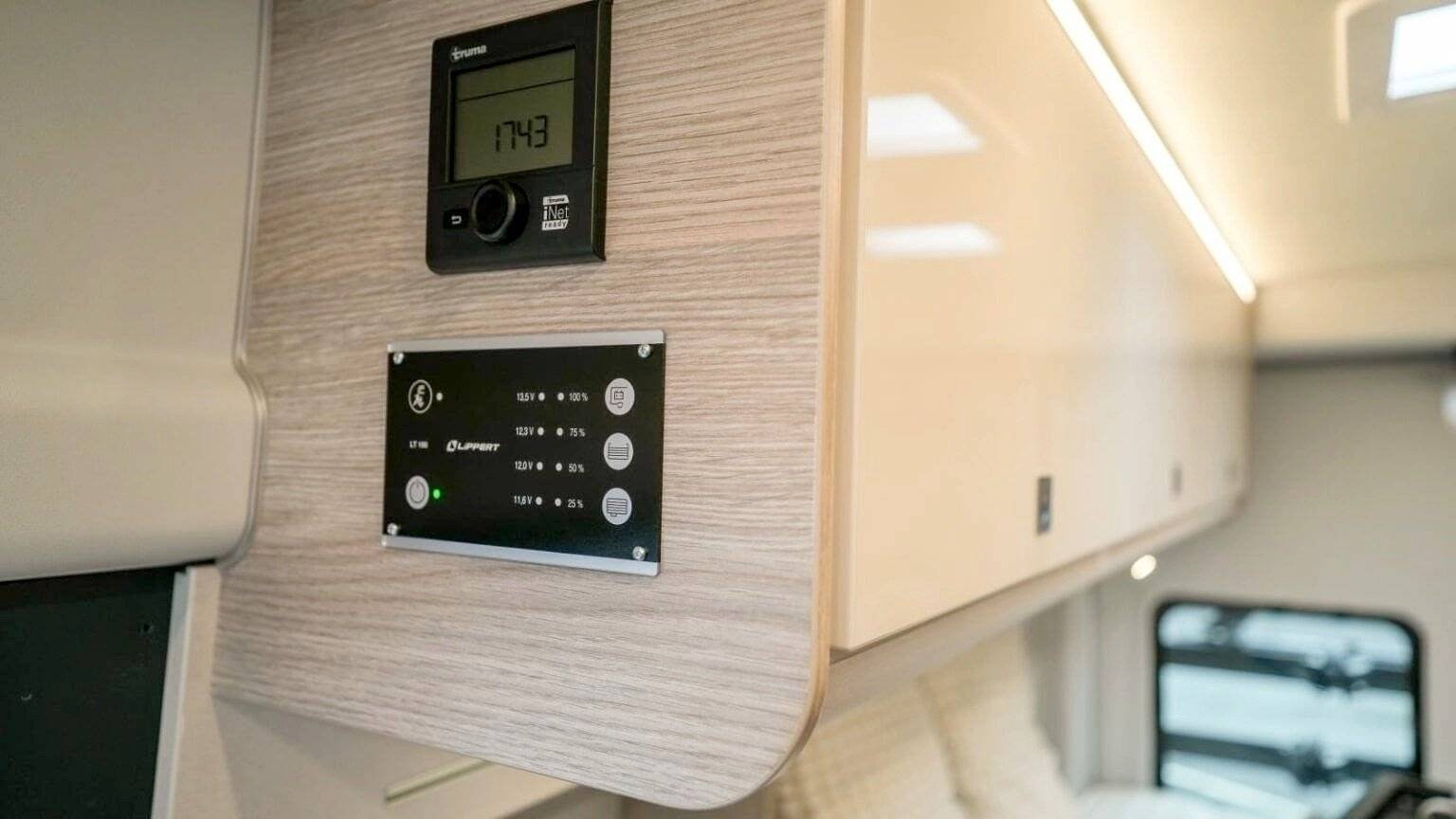 Bürstner LINEO C 590