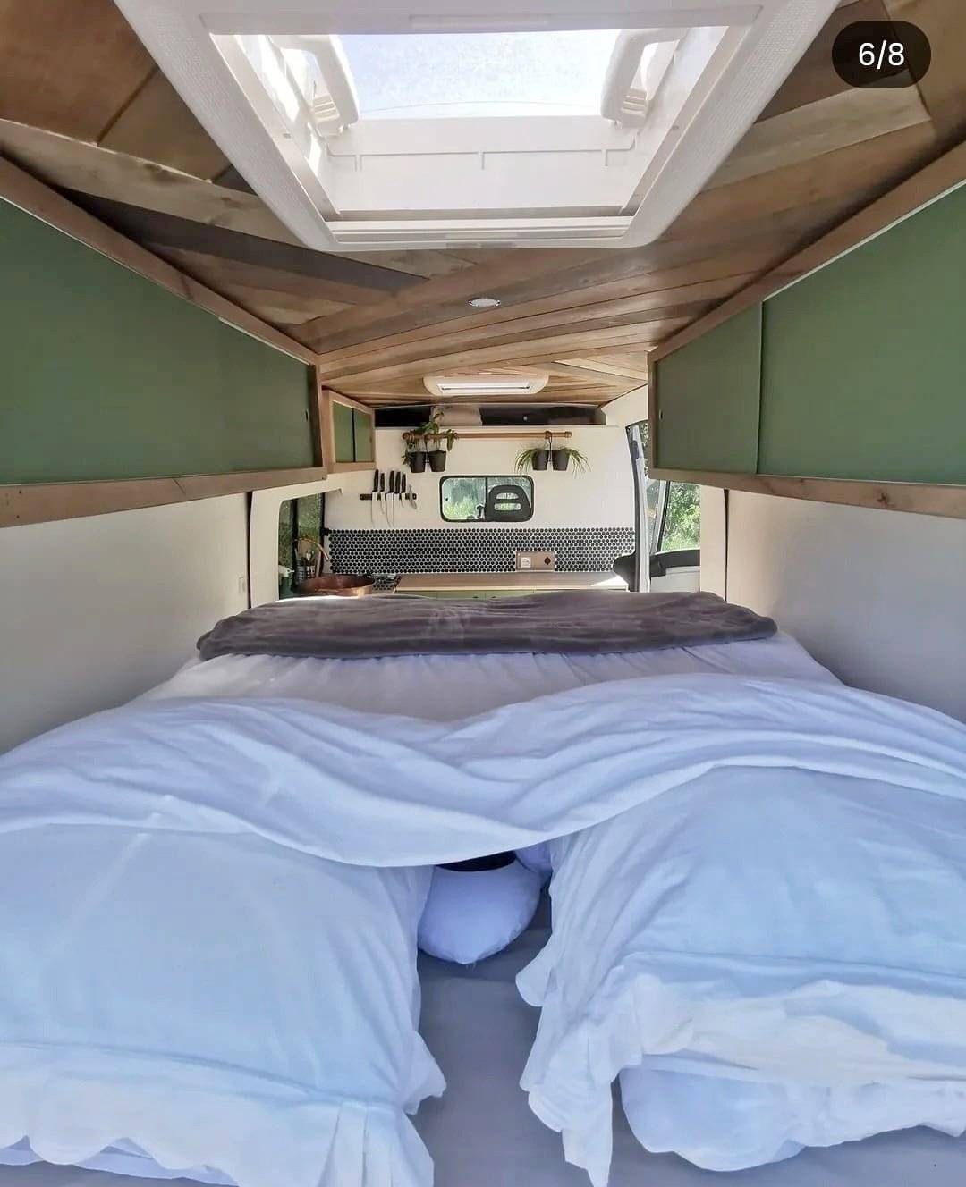 Couchages Citroën Jumper 2,2 l 130 ch - Yescapa