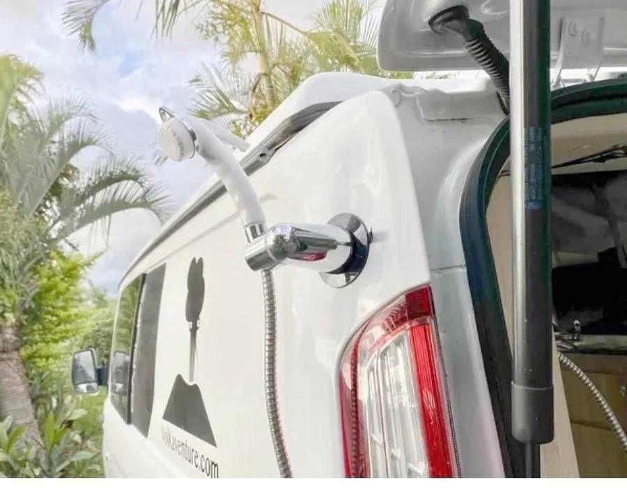 Rapido Ford Transit Custom