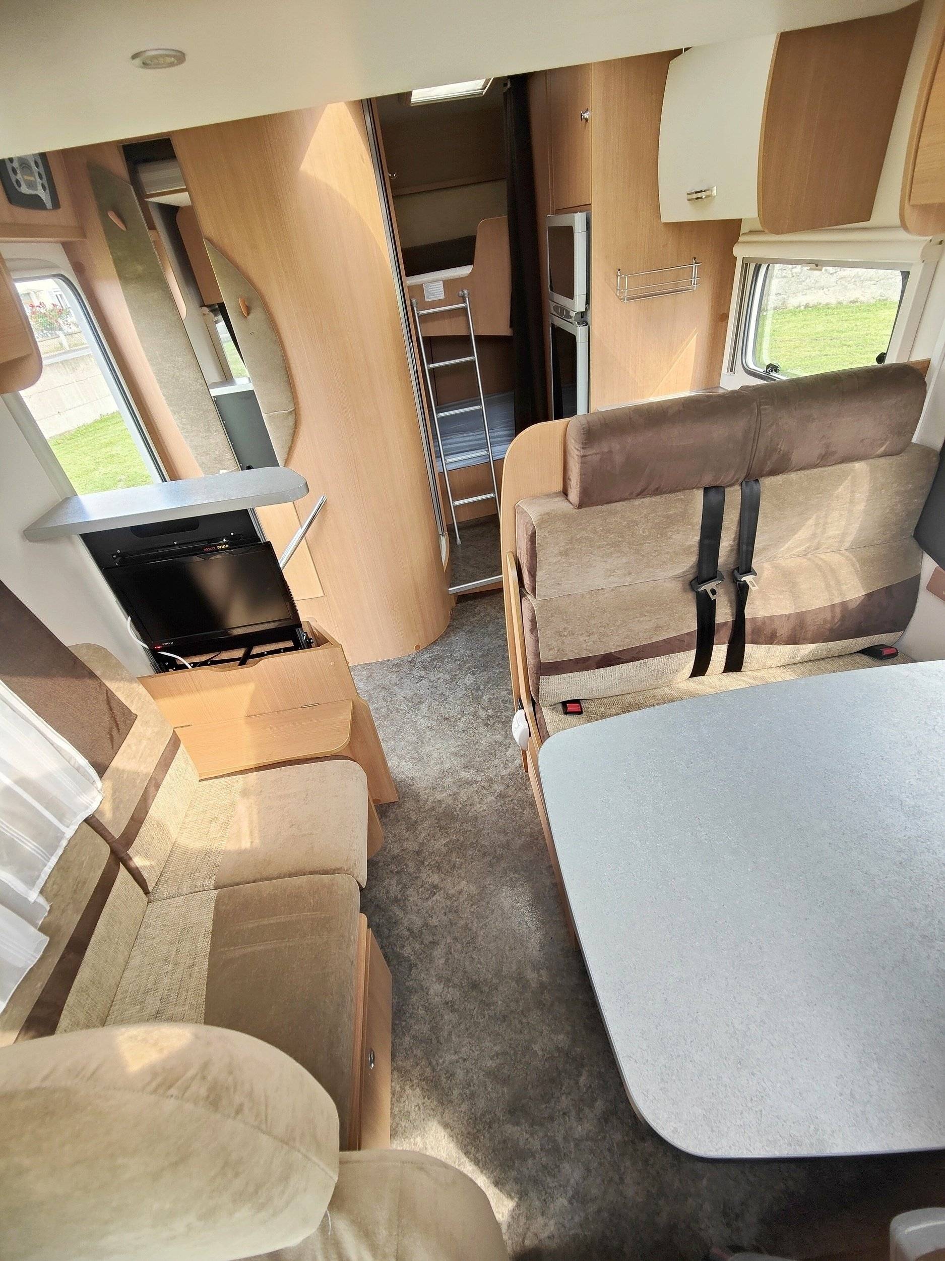 llits Ford transit - Yescapa