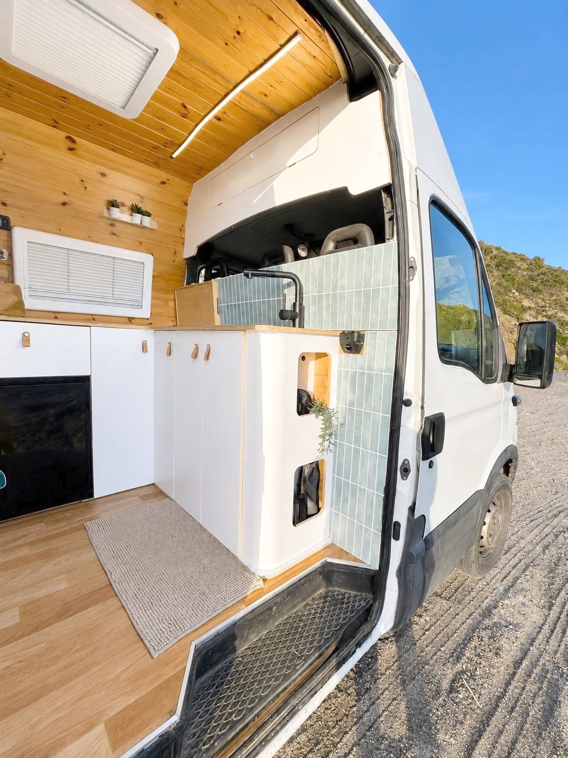 Iveco Iveco Daily 35S16A8V,Hi-Matic,Klima,ZV,Radio BT