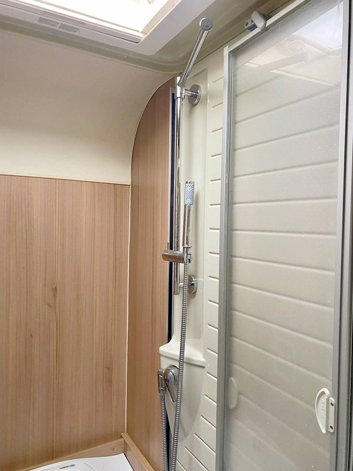 Bürstner IXEO IT 664