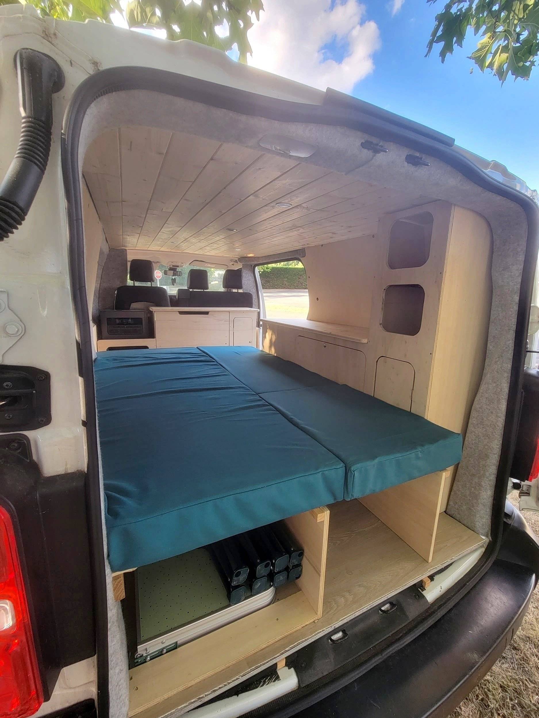 Letti Citroën Jumpy 2,2 l 120 ch - Yescapa