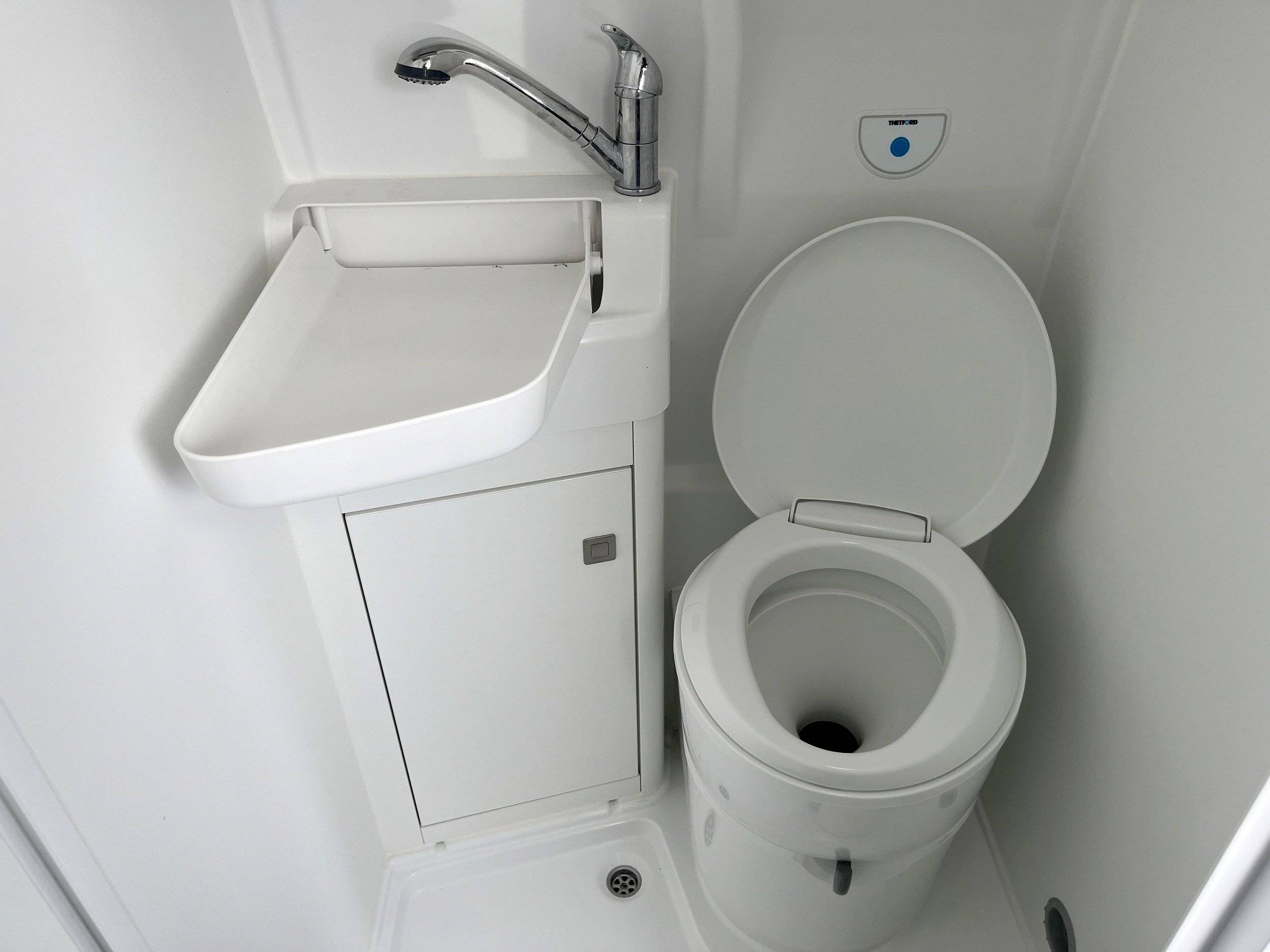 Volkswagen Volkswagen Grand California 600