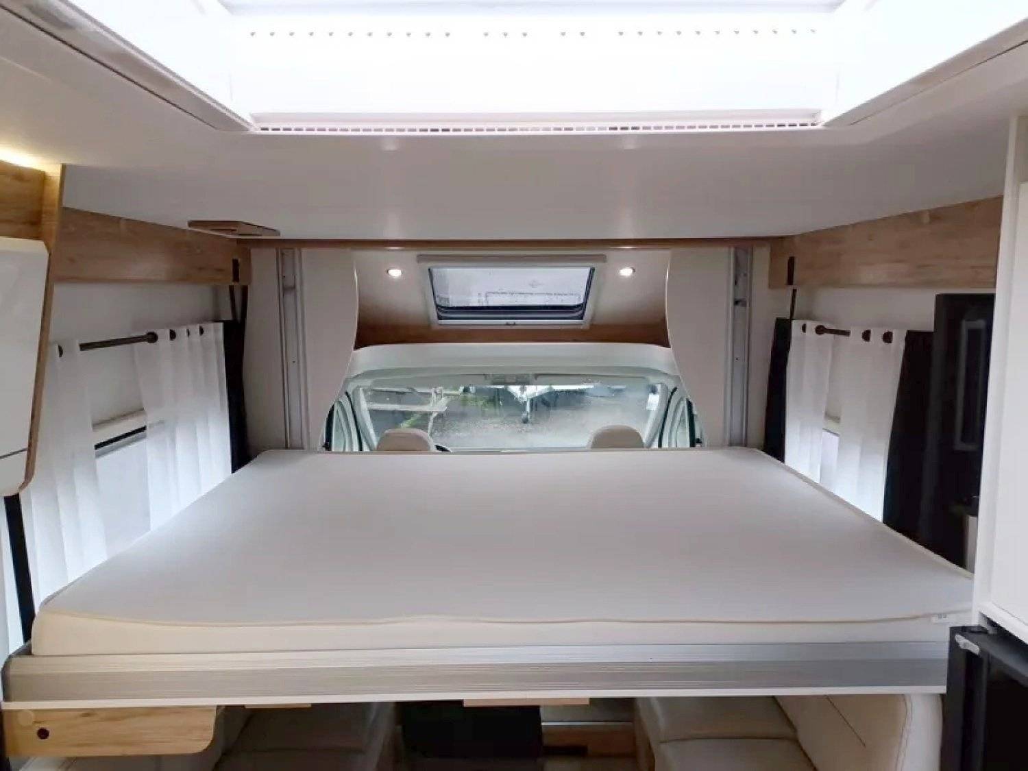 Bavaria BAVARIA T696D