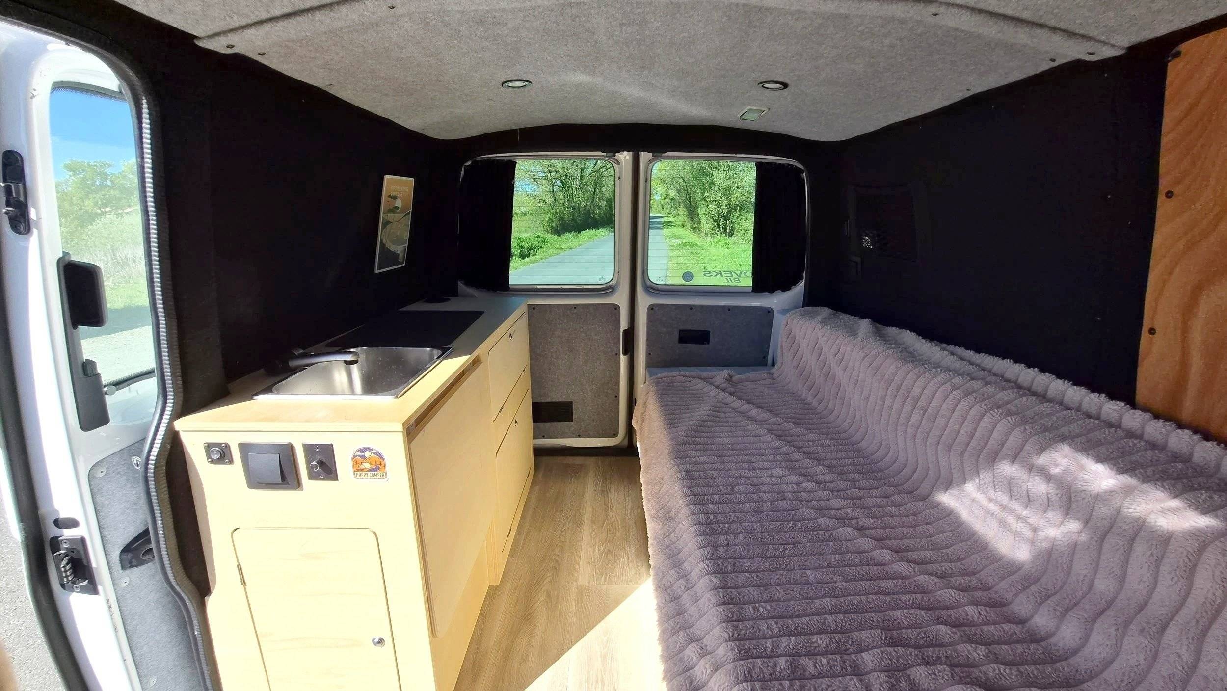 Volkswagen T6 2 l TDI 150 ch