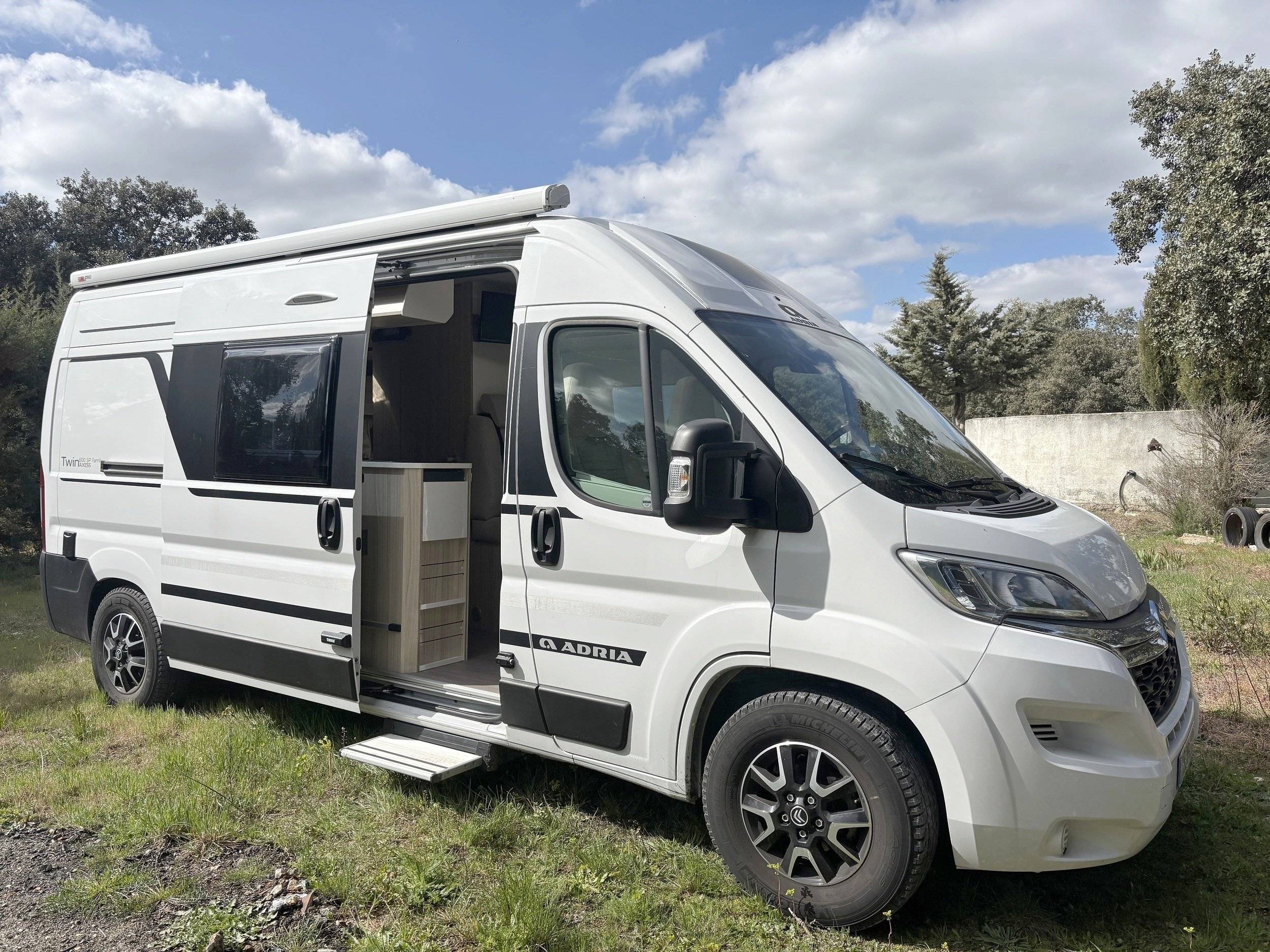 Adria  Adria Twin 600 SP