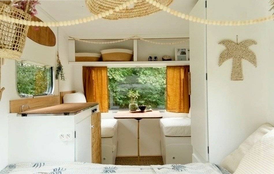 Dinette  - Yescapa