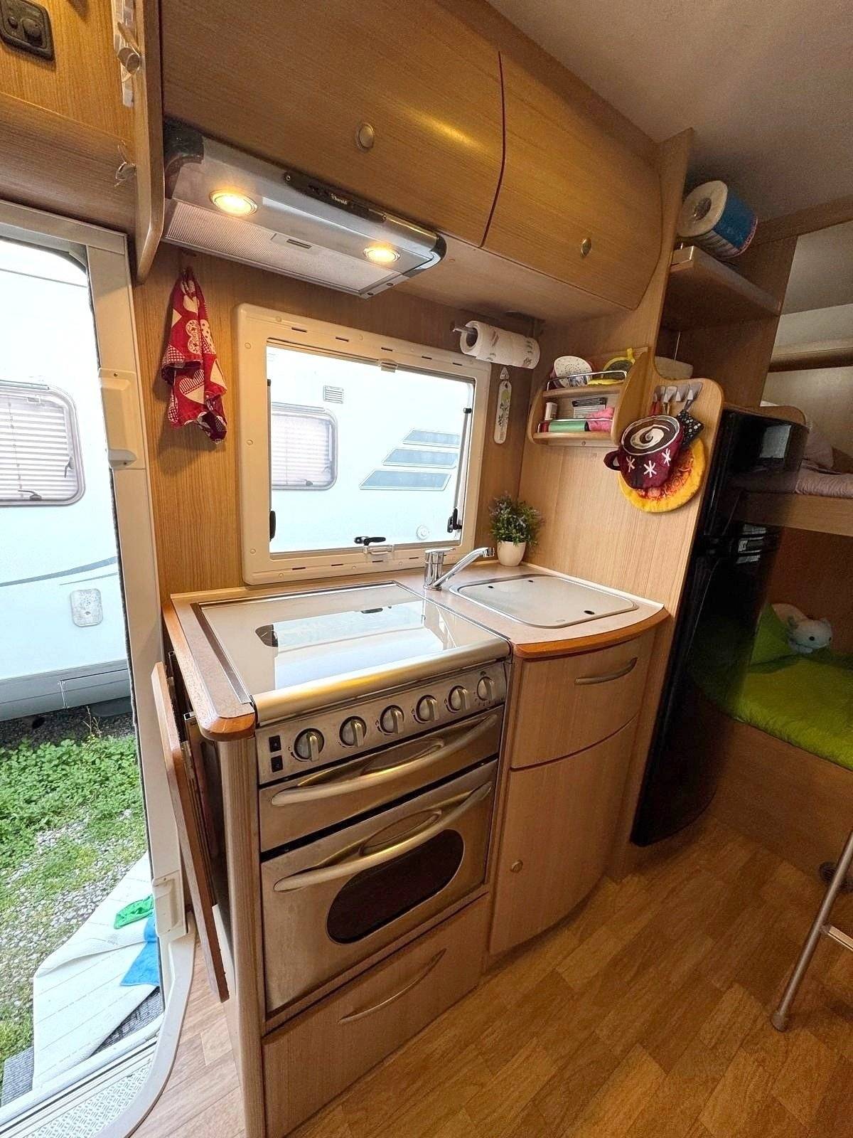 Comedor Ford - Yescapa