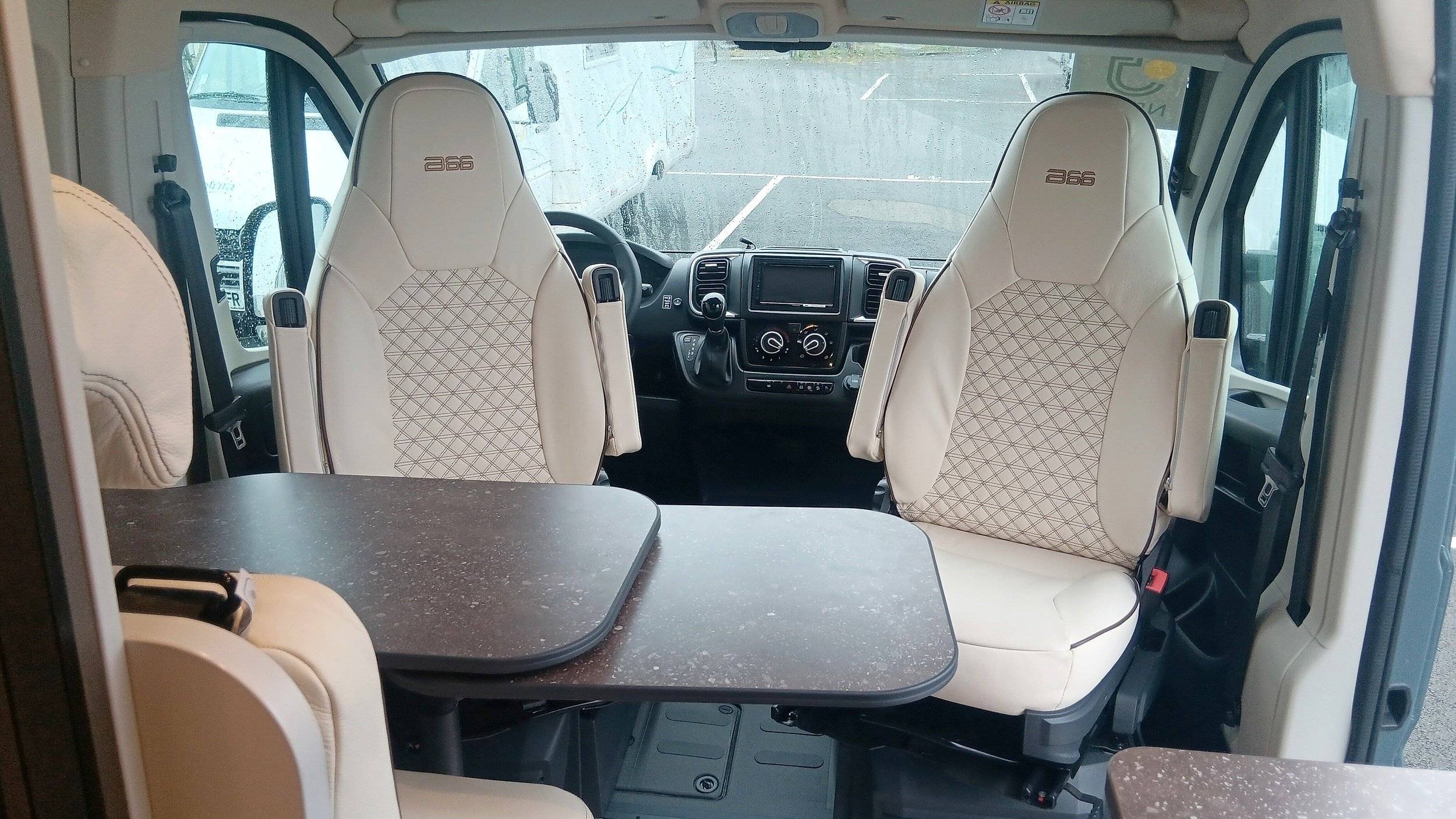 Eethoek Fiat - Yescapa