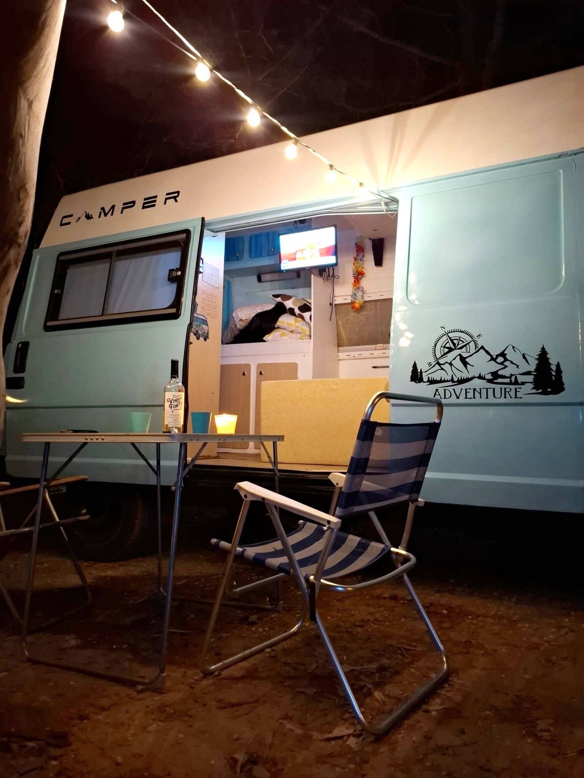 Vue arrière Citroën C25 2.5d - Yescapa