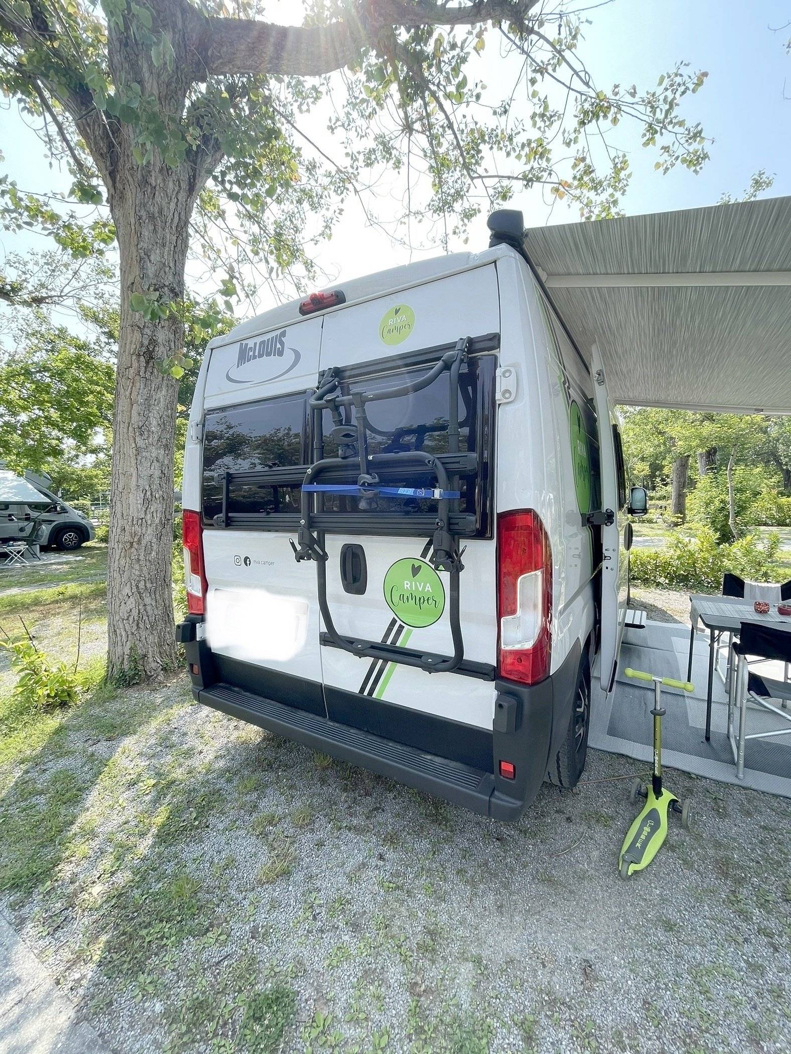 Menfys 3 Maxi McLouis