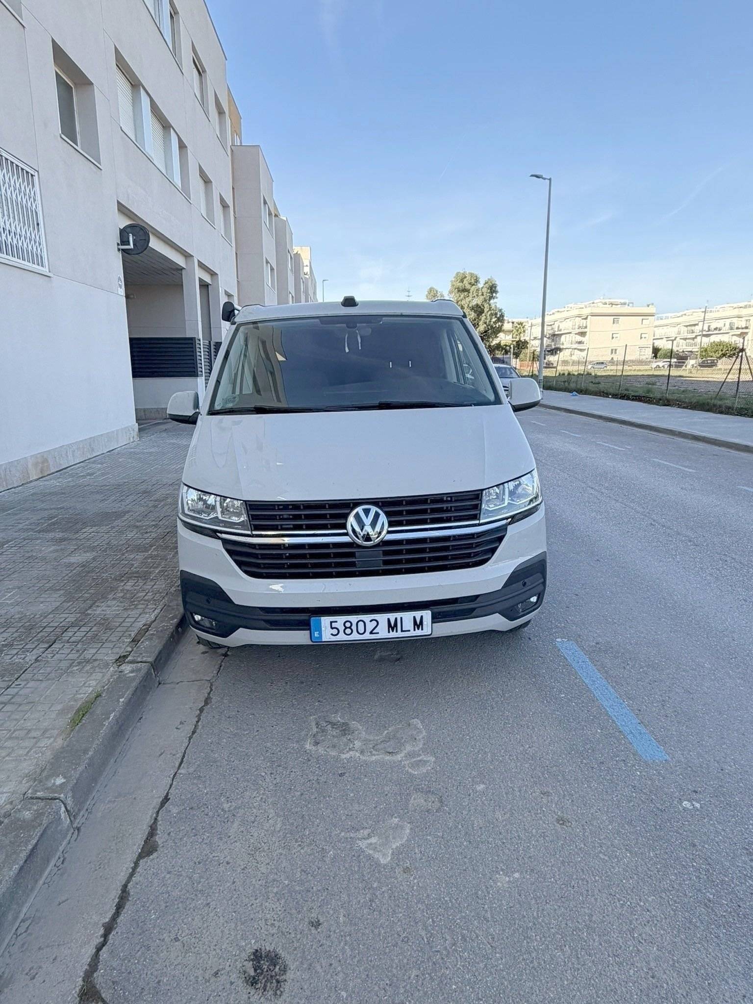 Volkswagen california