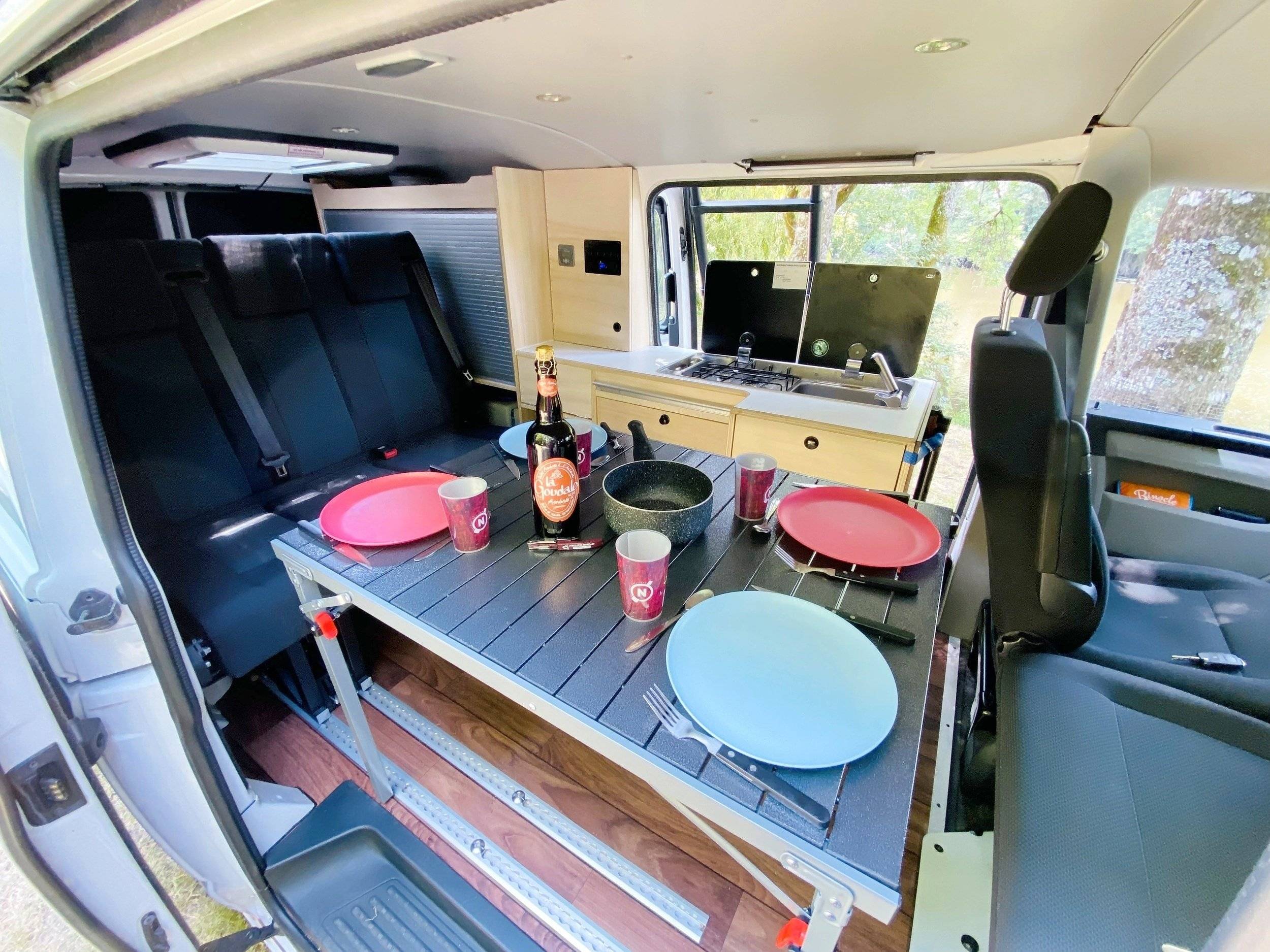 Volkswagen T6 2 l TDI 150 ch