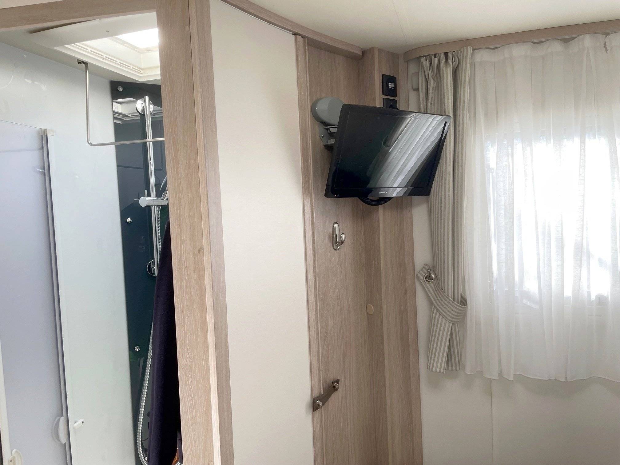 Rapido Rapido 7096 F