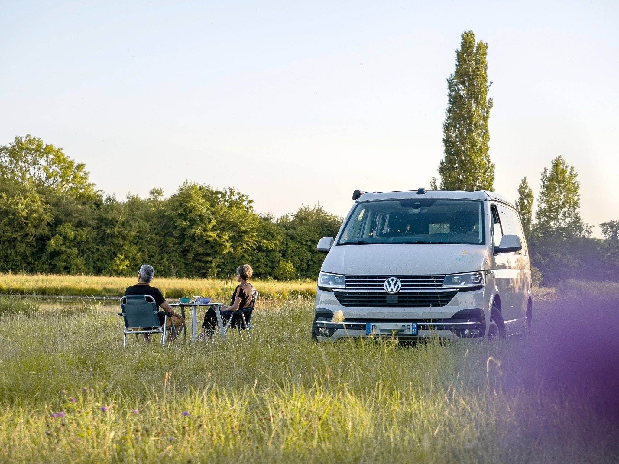 Dining Area Volkswagen California Ocean T6.1 - Yescapa