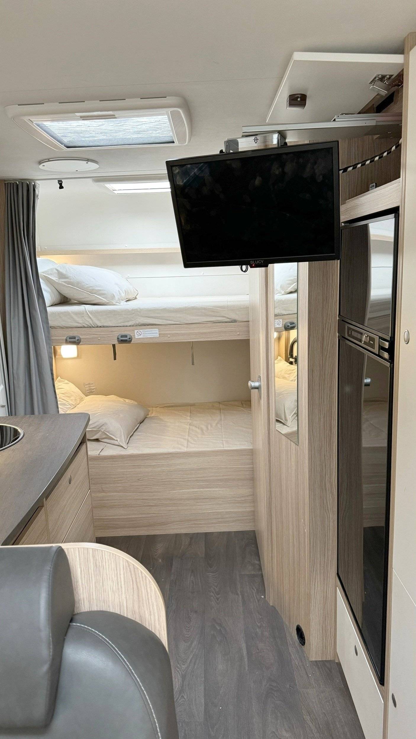 Camper Track DUCATO CAMPER VAN