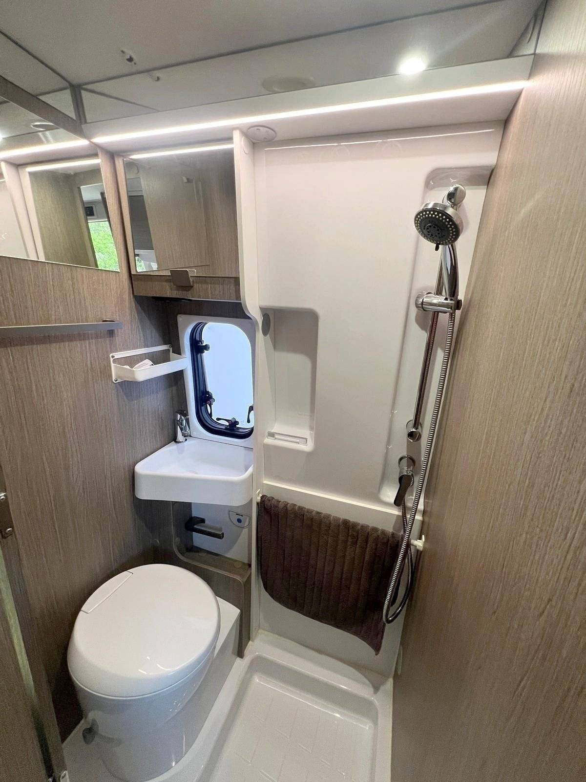 Chausson Chausson V594 First Line