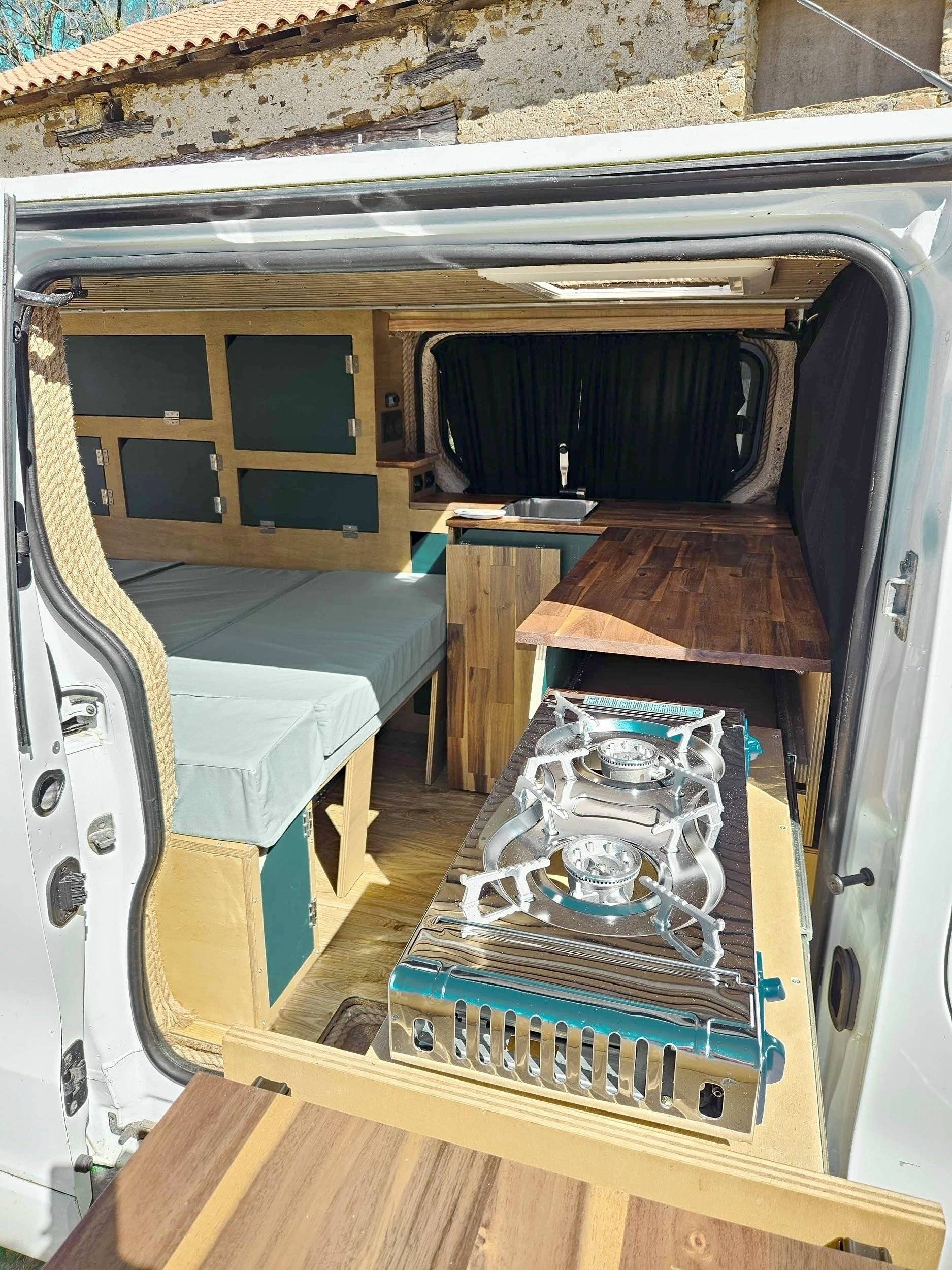 Essecke Opel opel vivaro L2H1 - Yescapa
