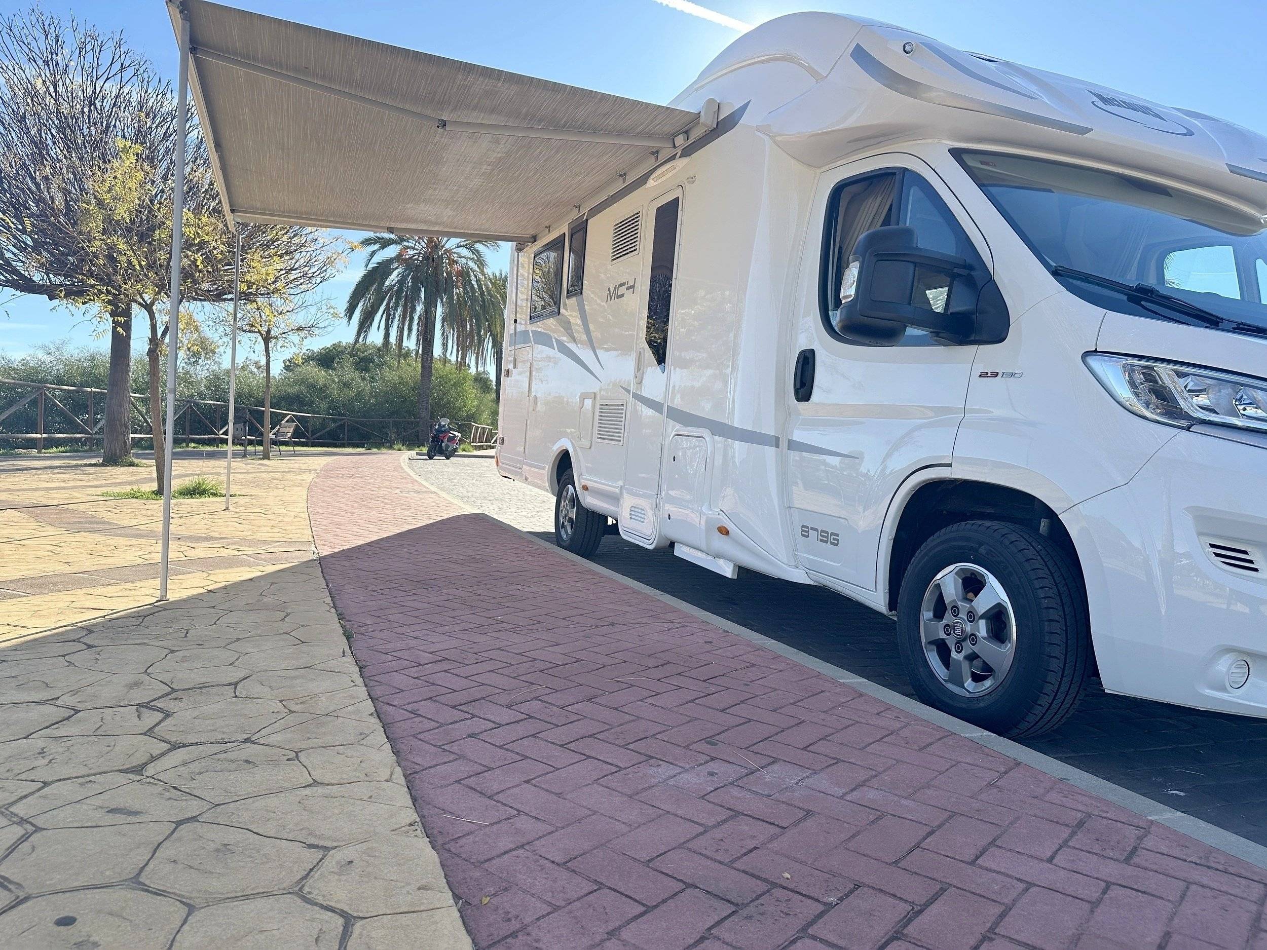 Fahrerbereich Fiat Fiat Ducato Multijet 2.3 130CV - Yescapa