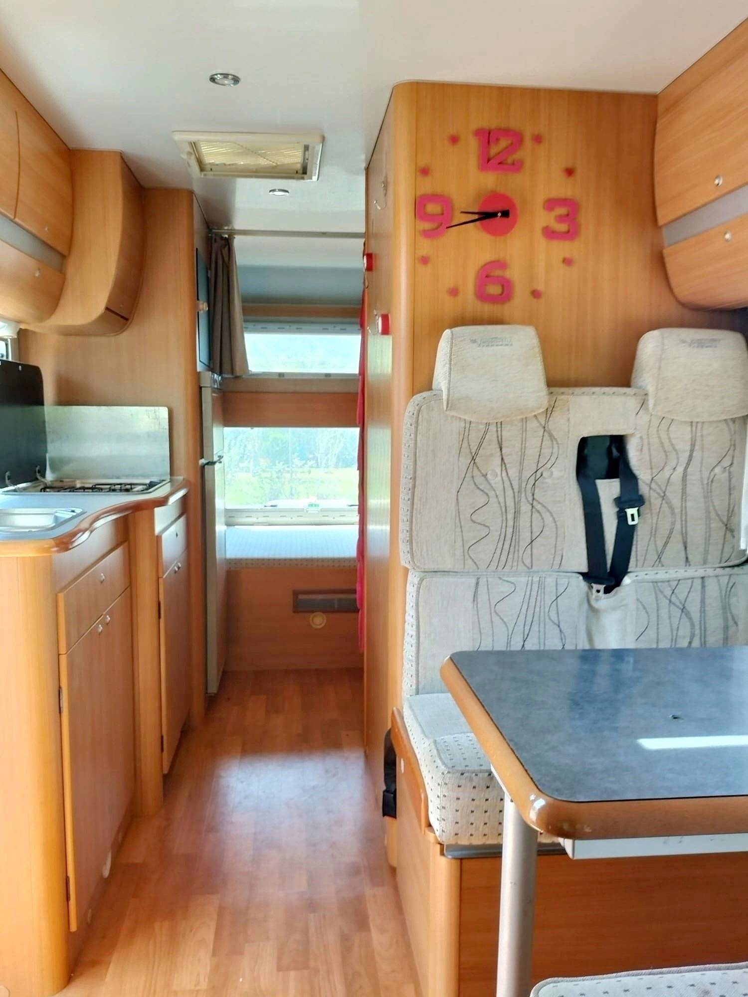 Eethoek Fiat Ducato 2,8 l 115 ch/Al-Ko - Yescapa
