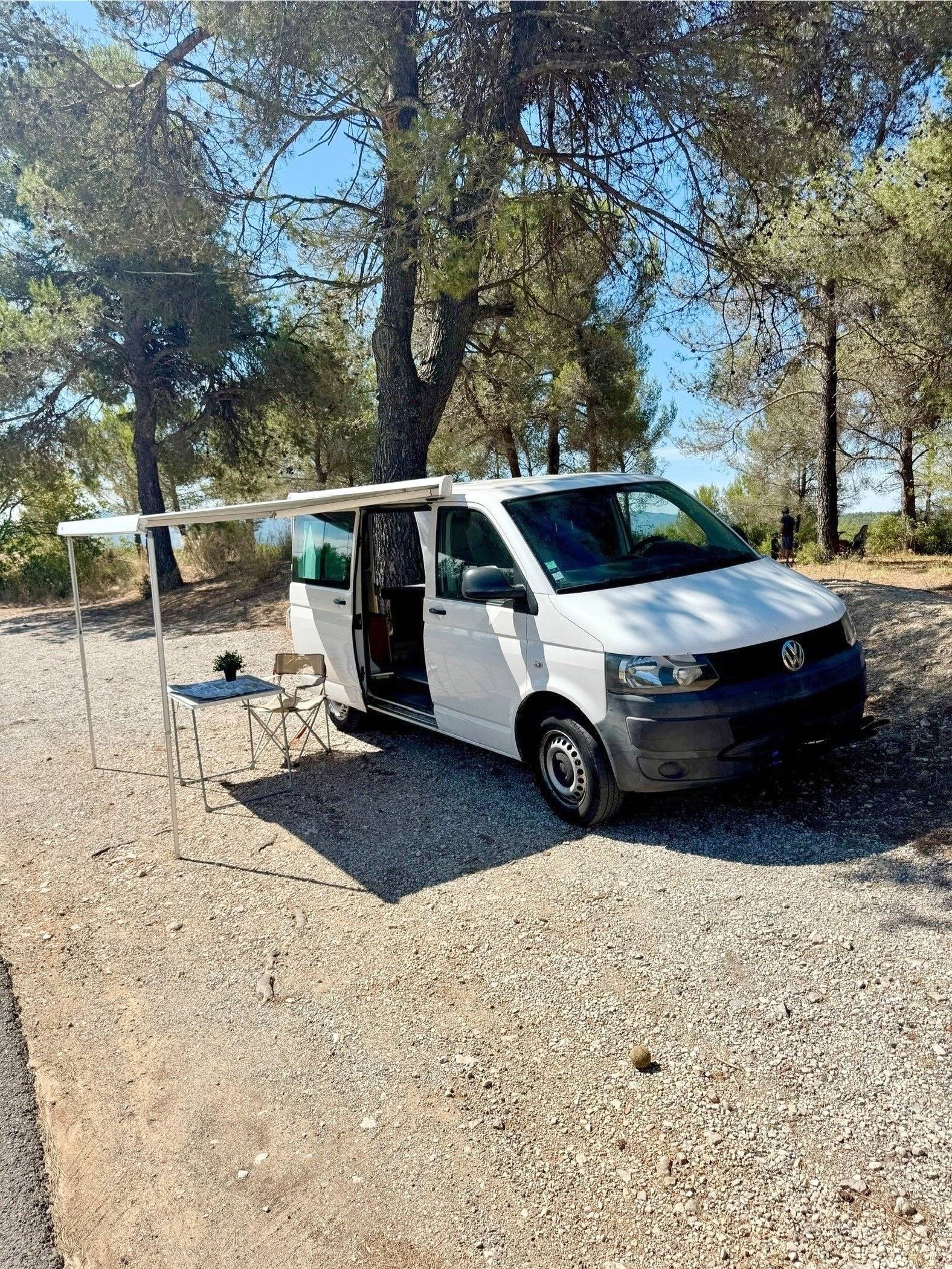 Volkswagen T5 2,0 l 140 ch