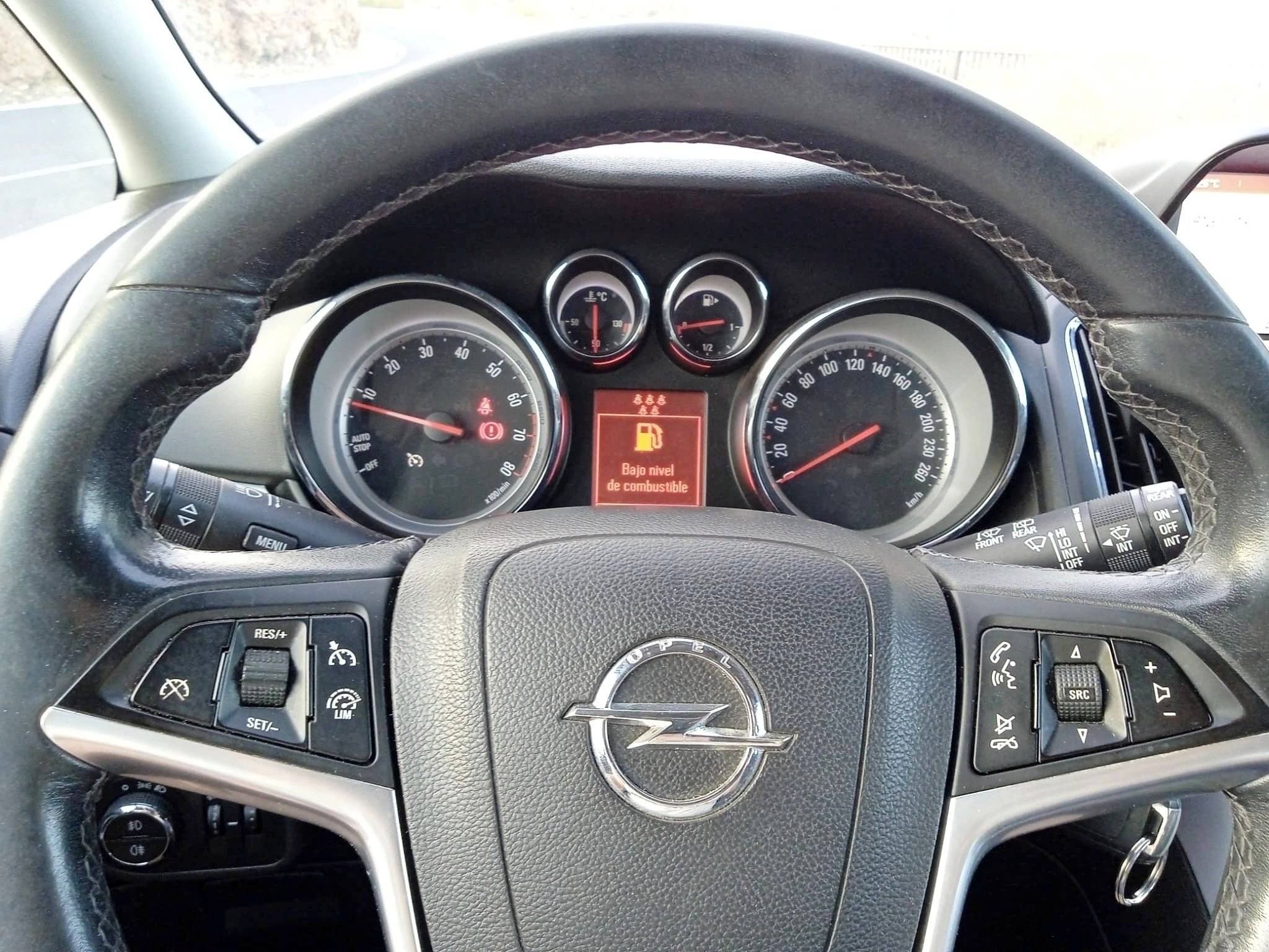 Opel Anaga 