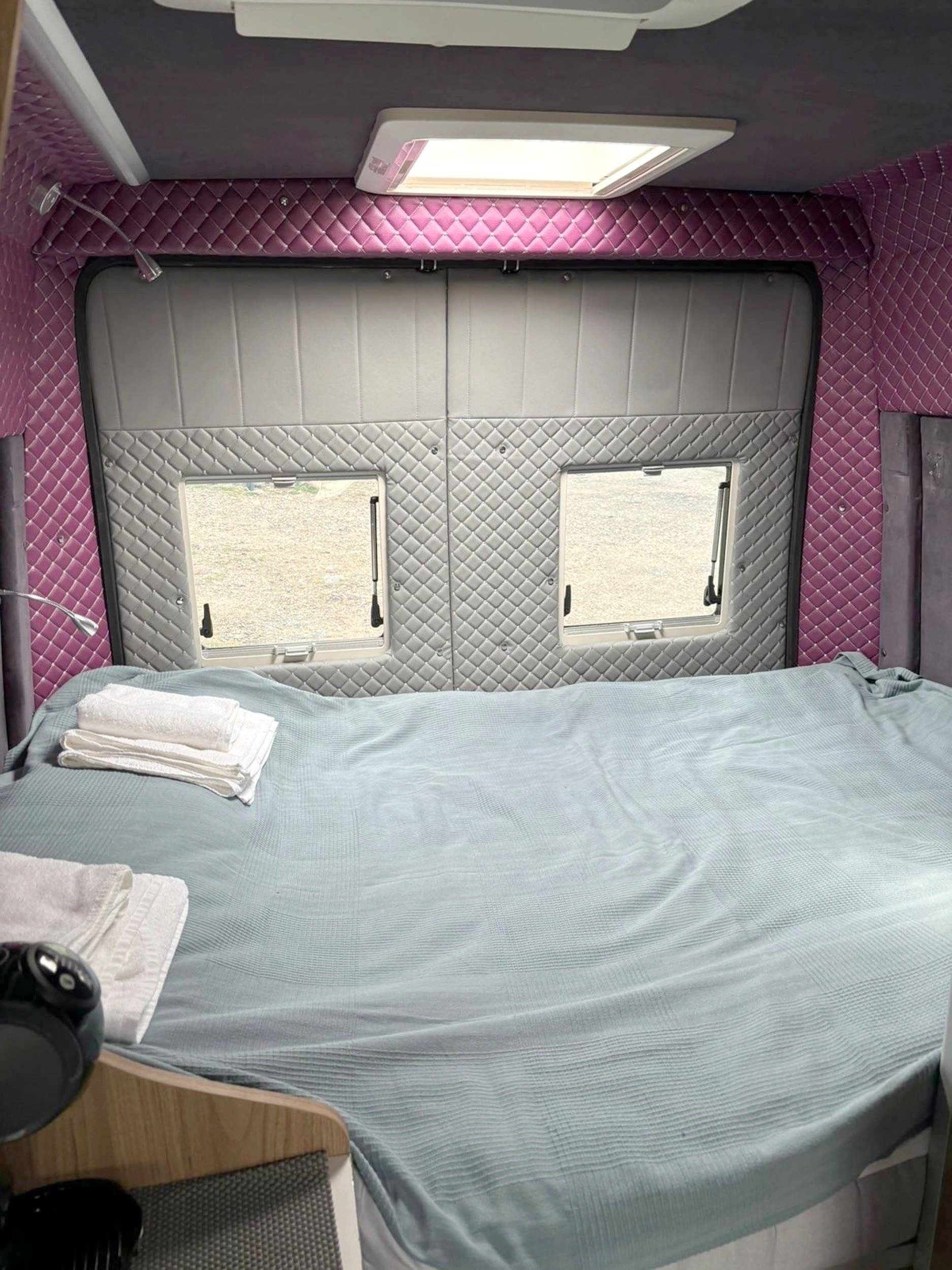 Plazas en cama Fiat Ducato 2,3 l Multijet 140 ch. - Yescapa