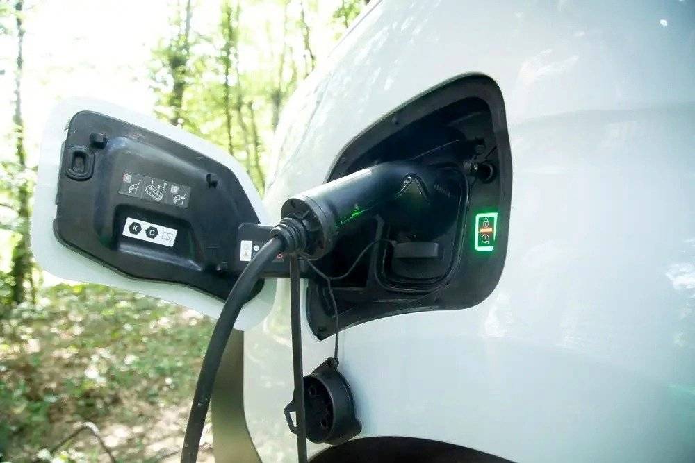 Yakavan Peugeot e-Expert