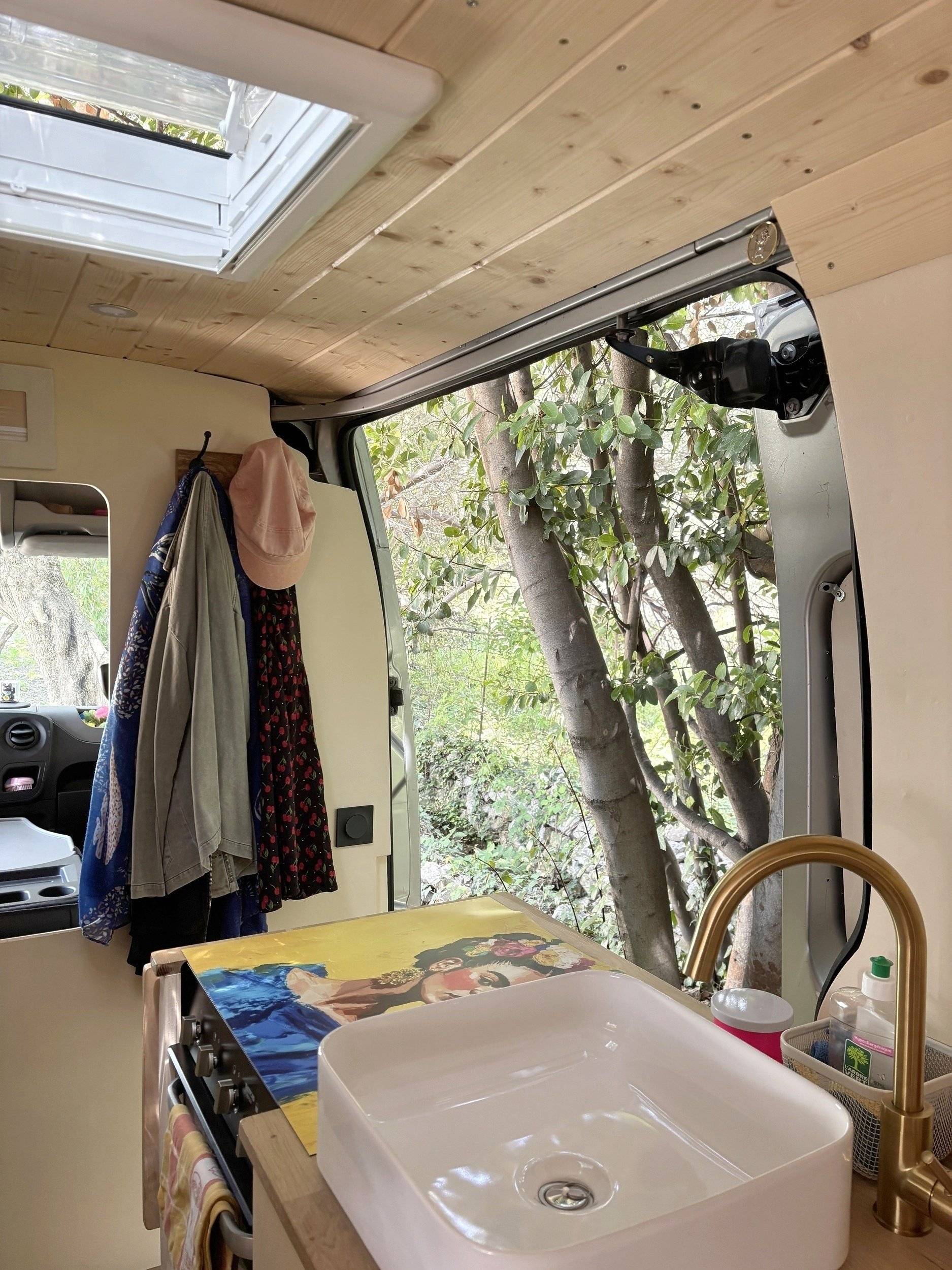 l'atelier van life nv400