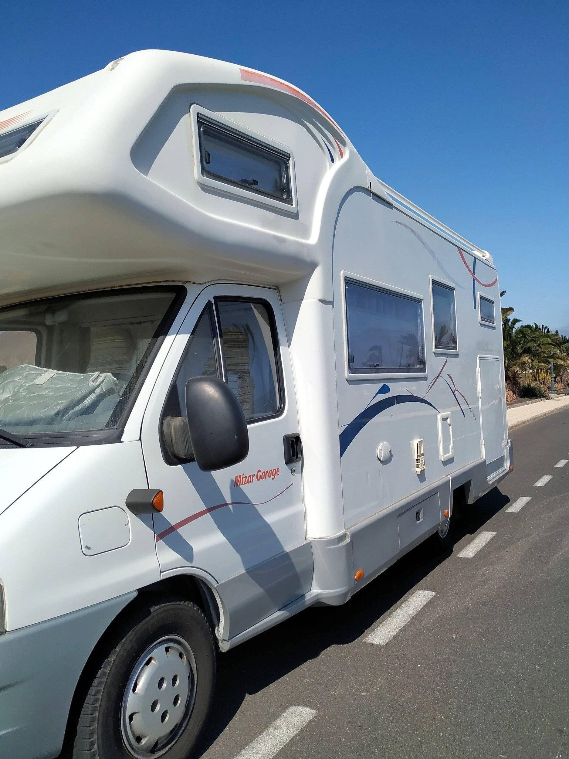 Voorkant 3/4 Fiat Ducato 3,0 l 130 ch - Yescapa