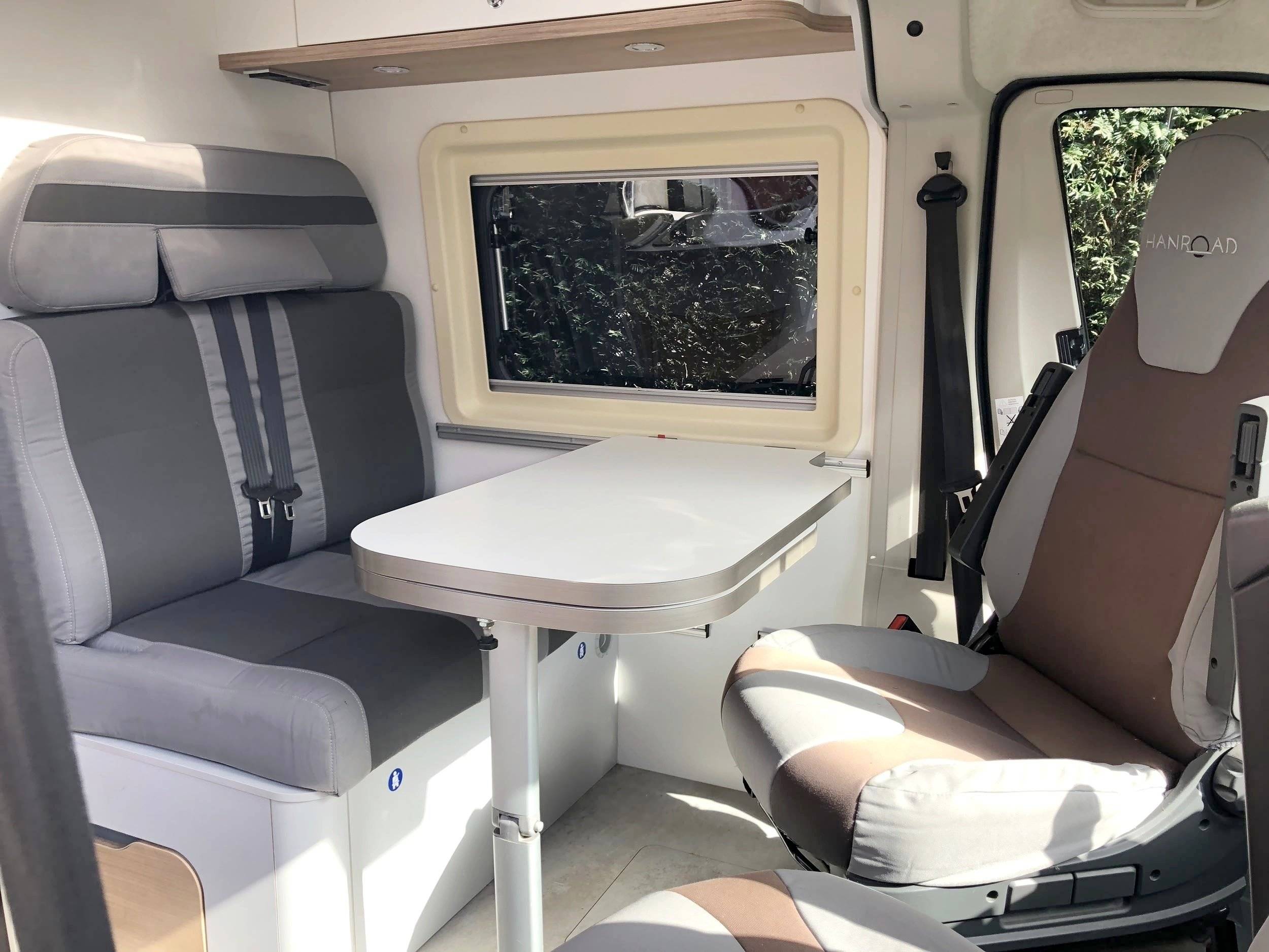 Dinette Fiat Ducato 2,3 l 150 ch - Yescapa