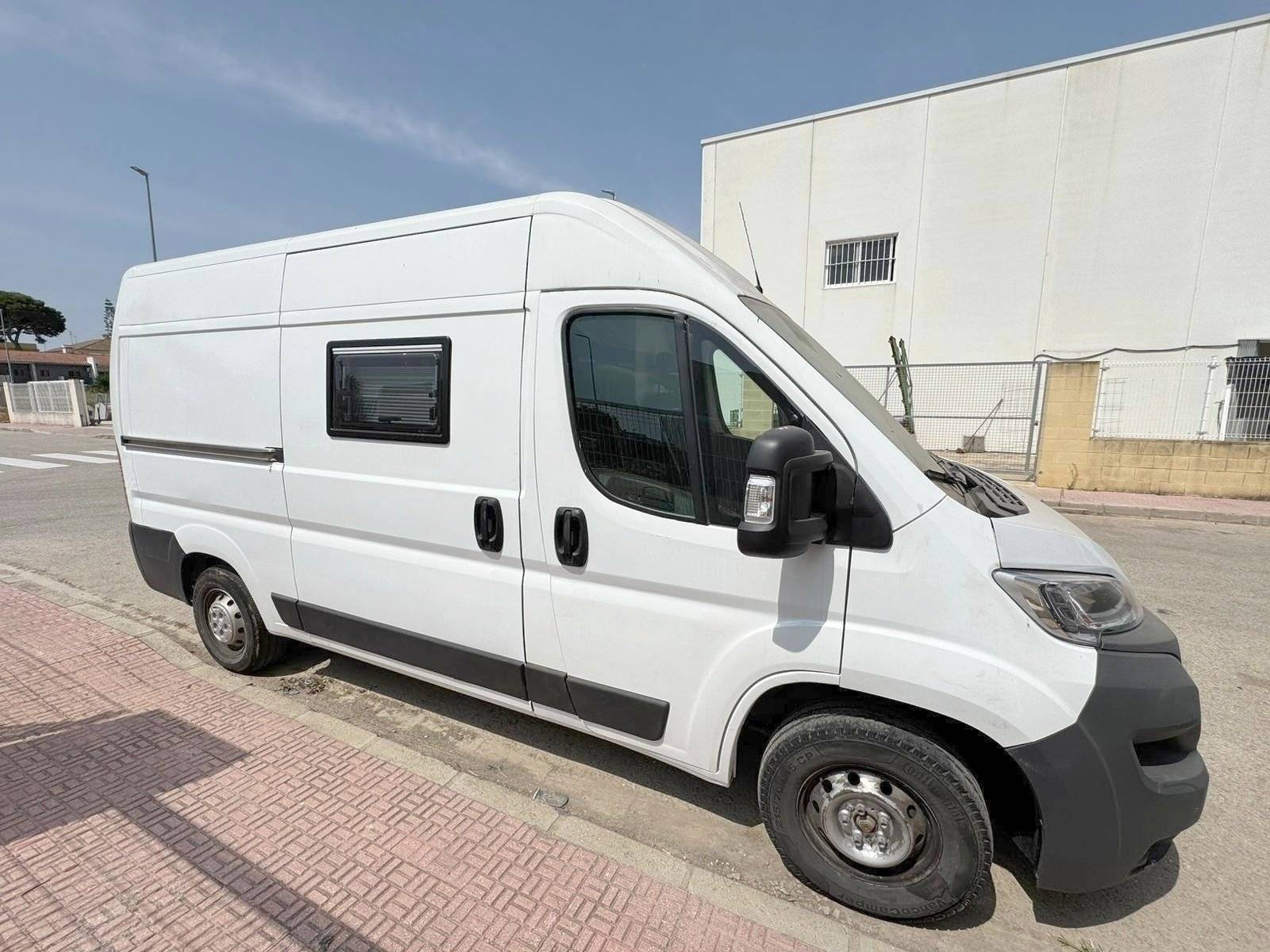 Furgoneta camper 