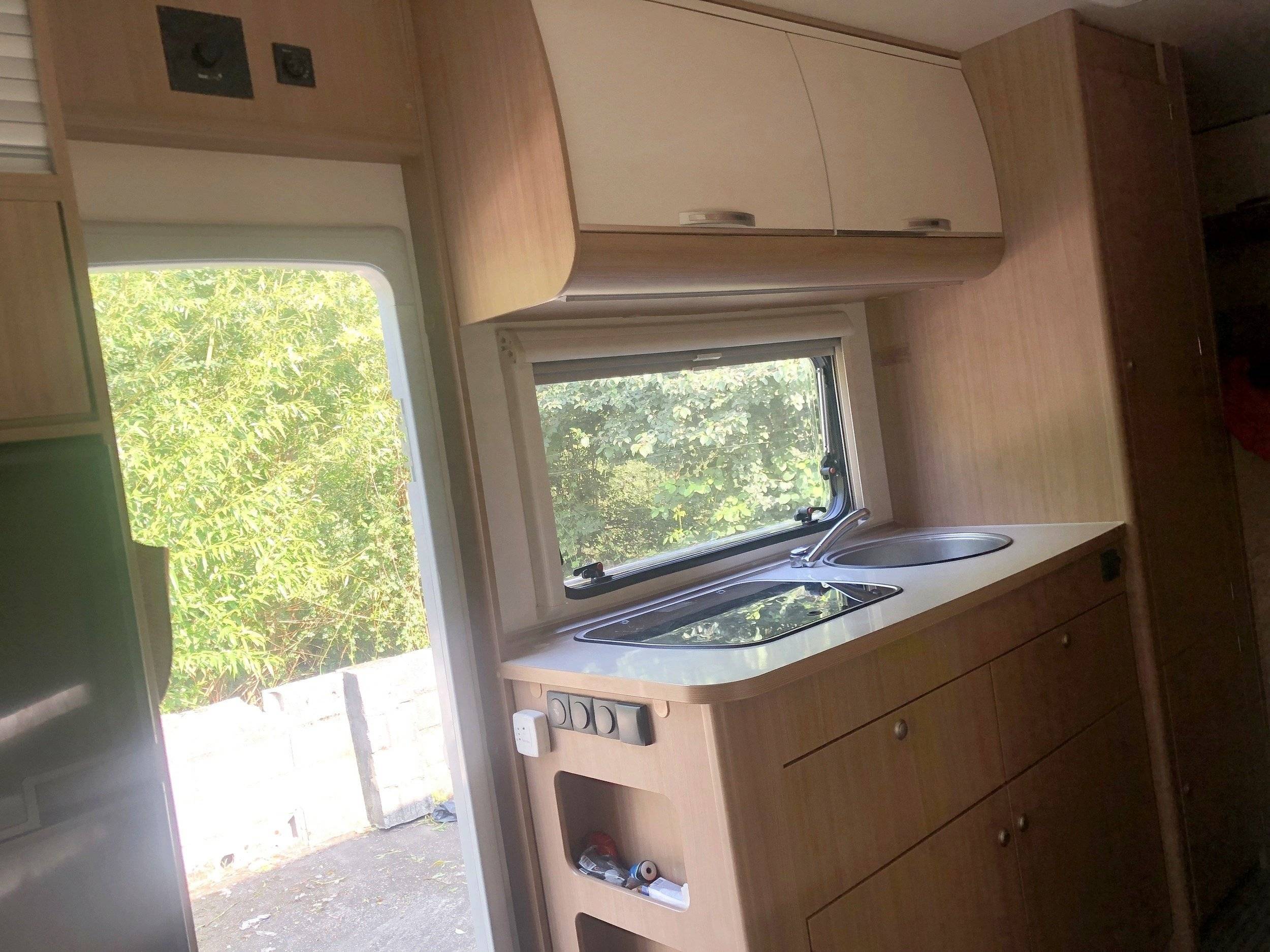 Angolo cucina Fiat - Yescapa