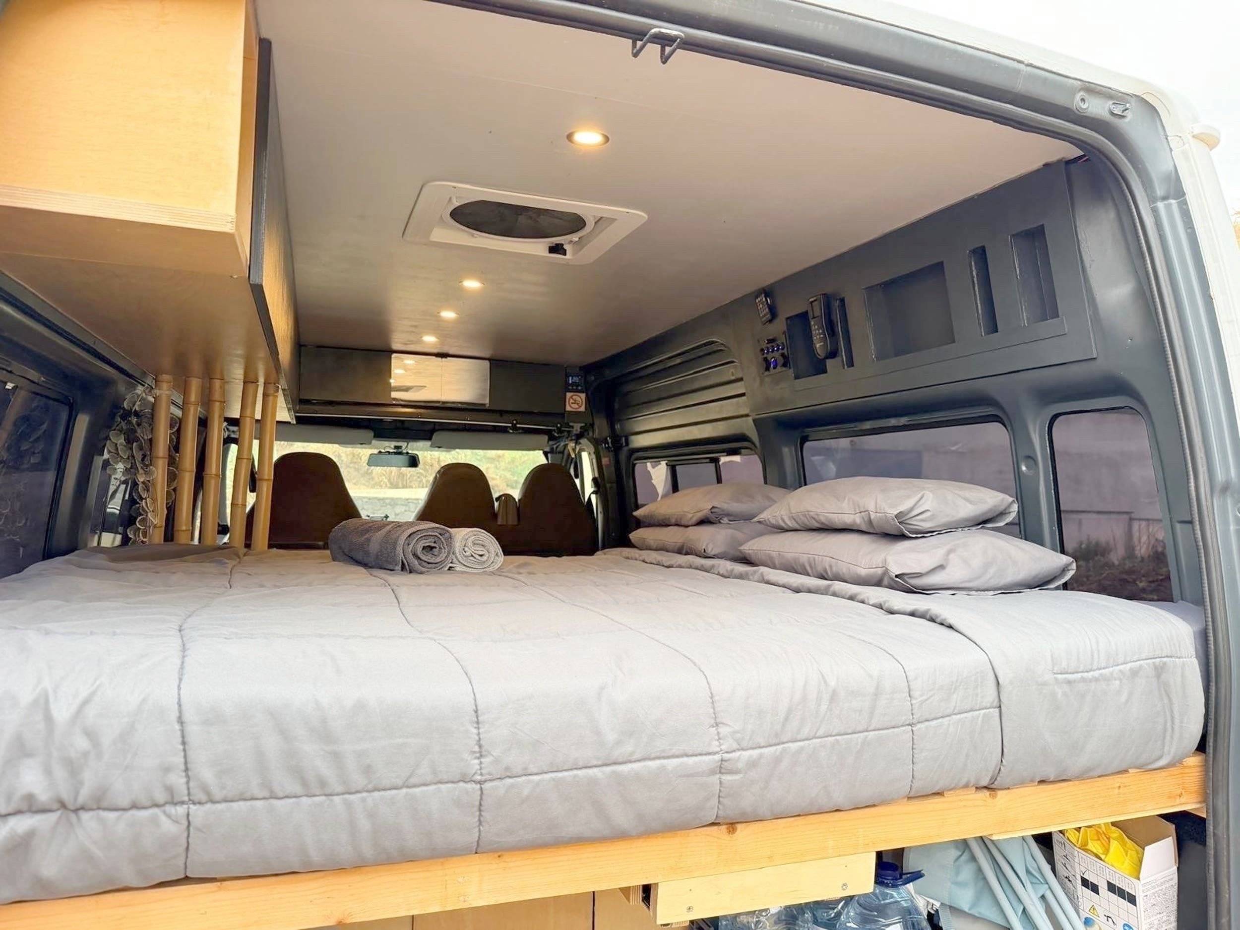 Couchages Ford Transit - Yescapa
