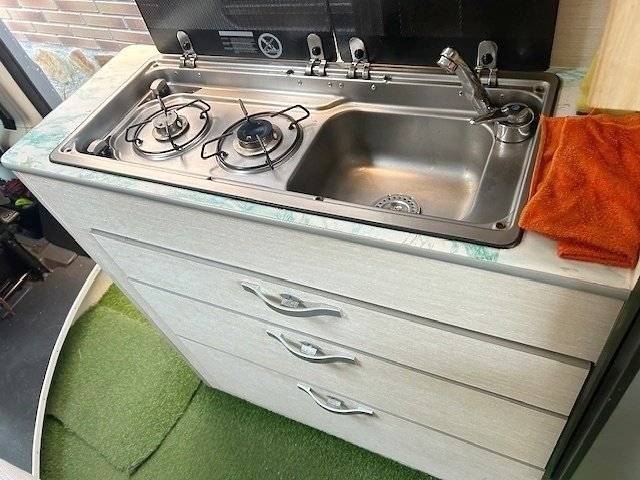 Juliá Camper Fiat 130 Caballos