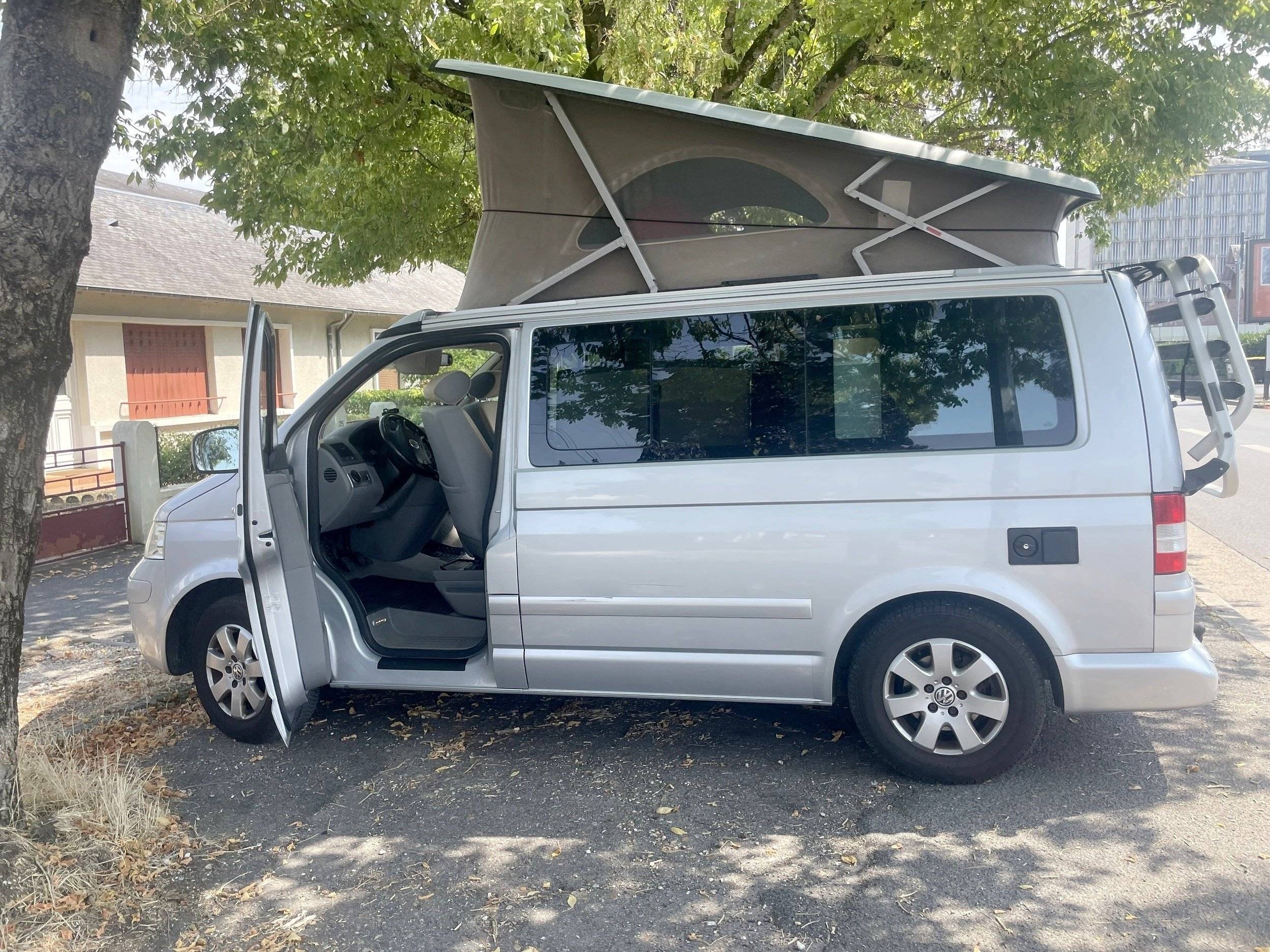 Volkswagen T5 2,5l 174 ch