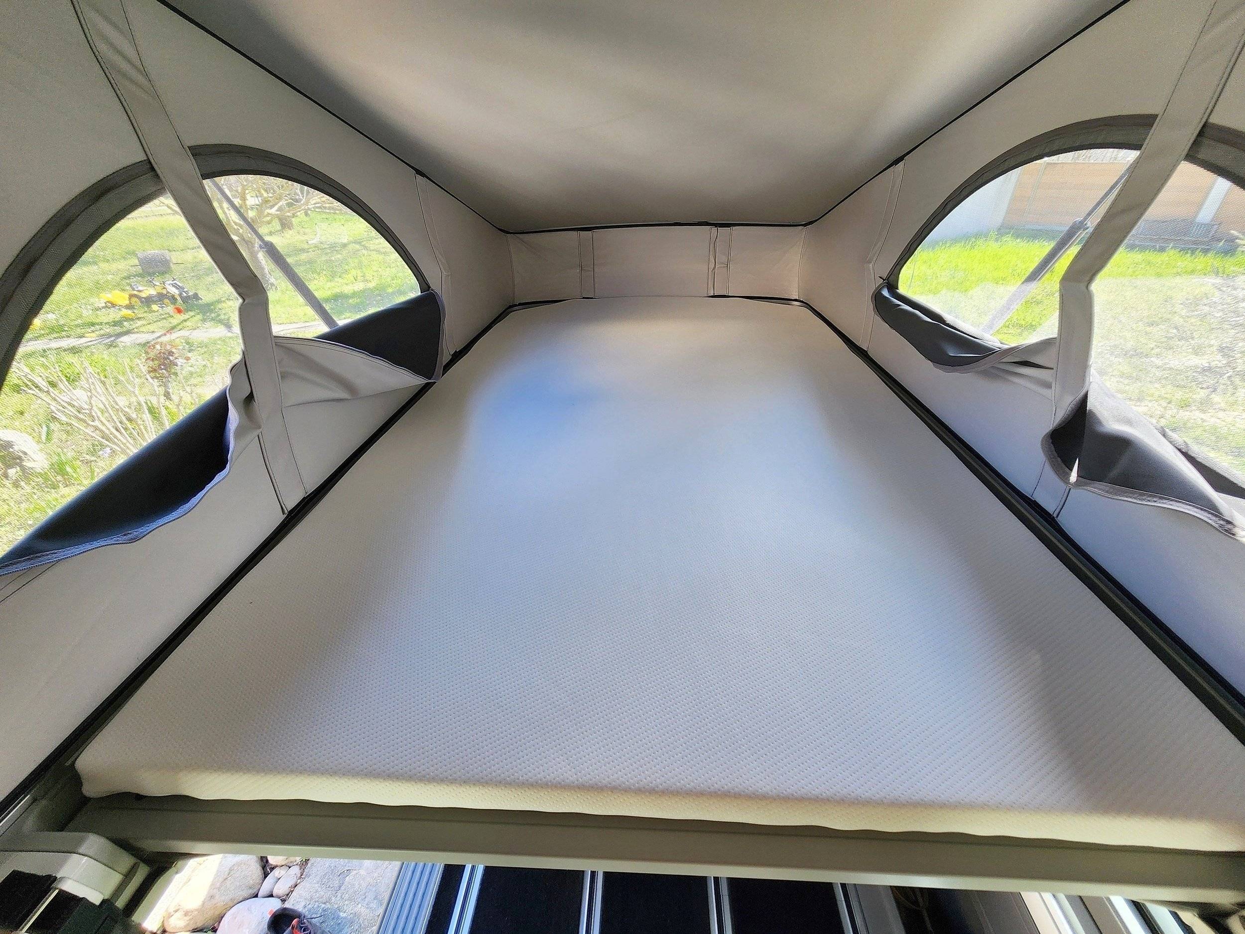 Volkswagen California Beach