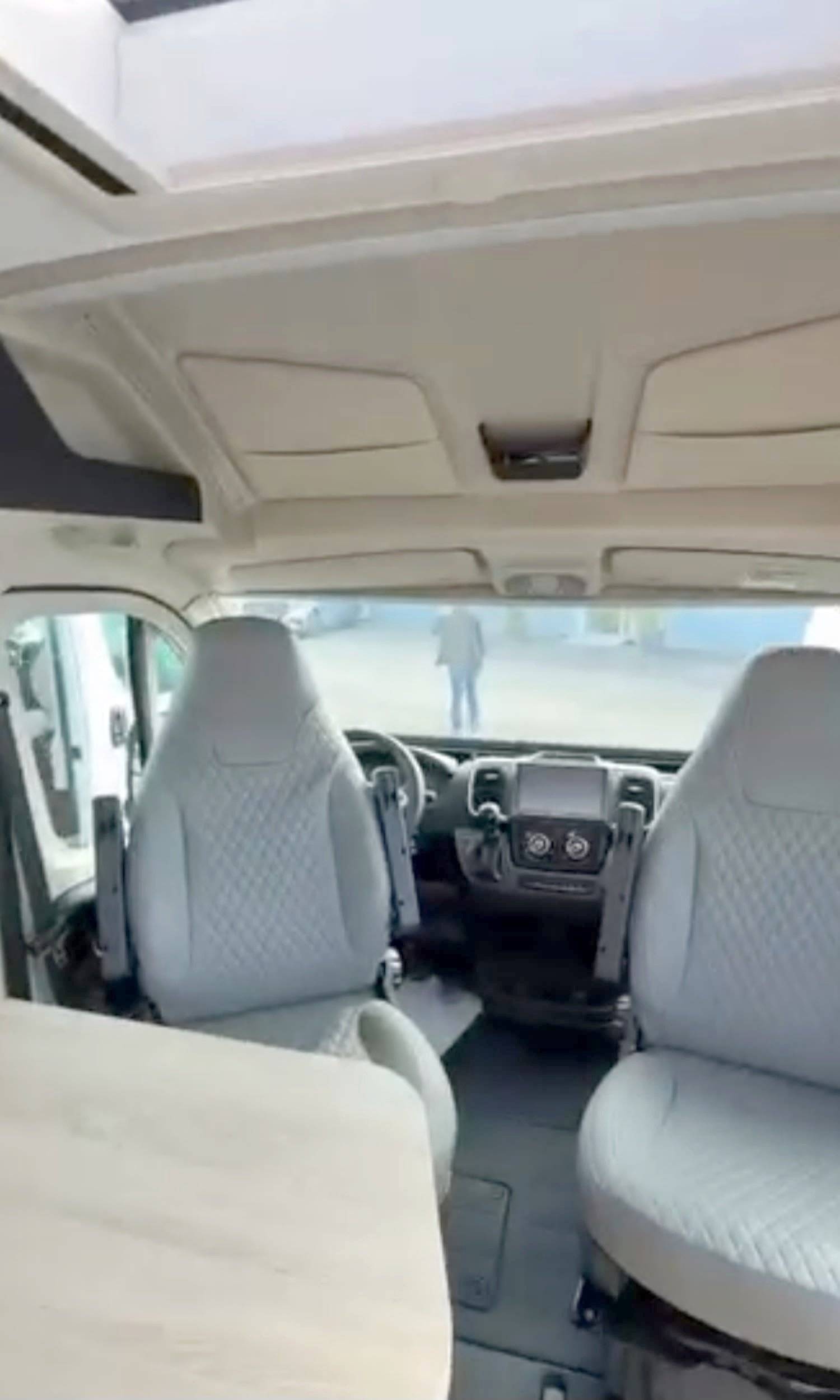 Chausson V690 Road Line Premium