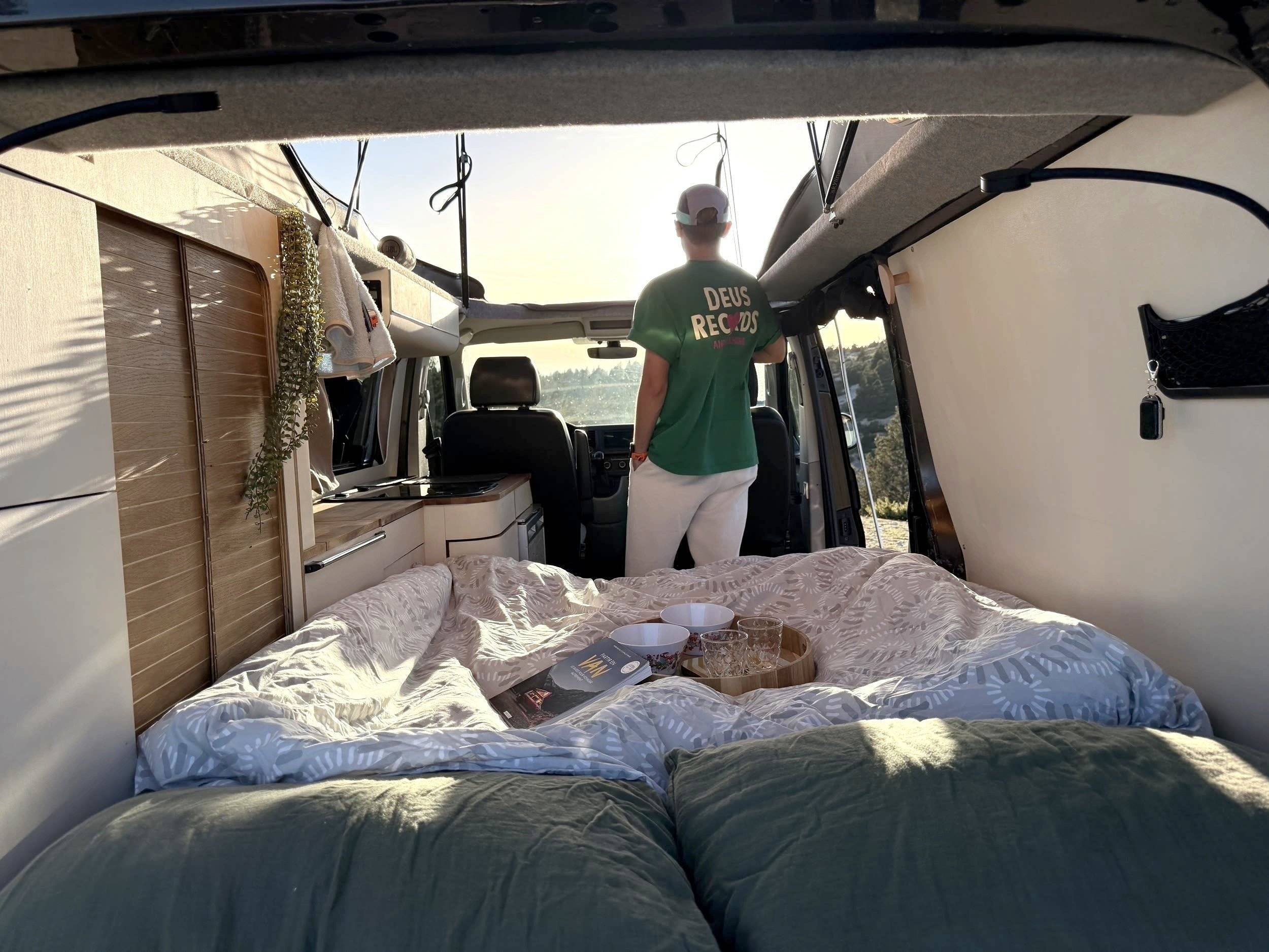 Alpes Camping-Car Transporter T6 2,0 l 150ch Boite auto