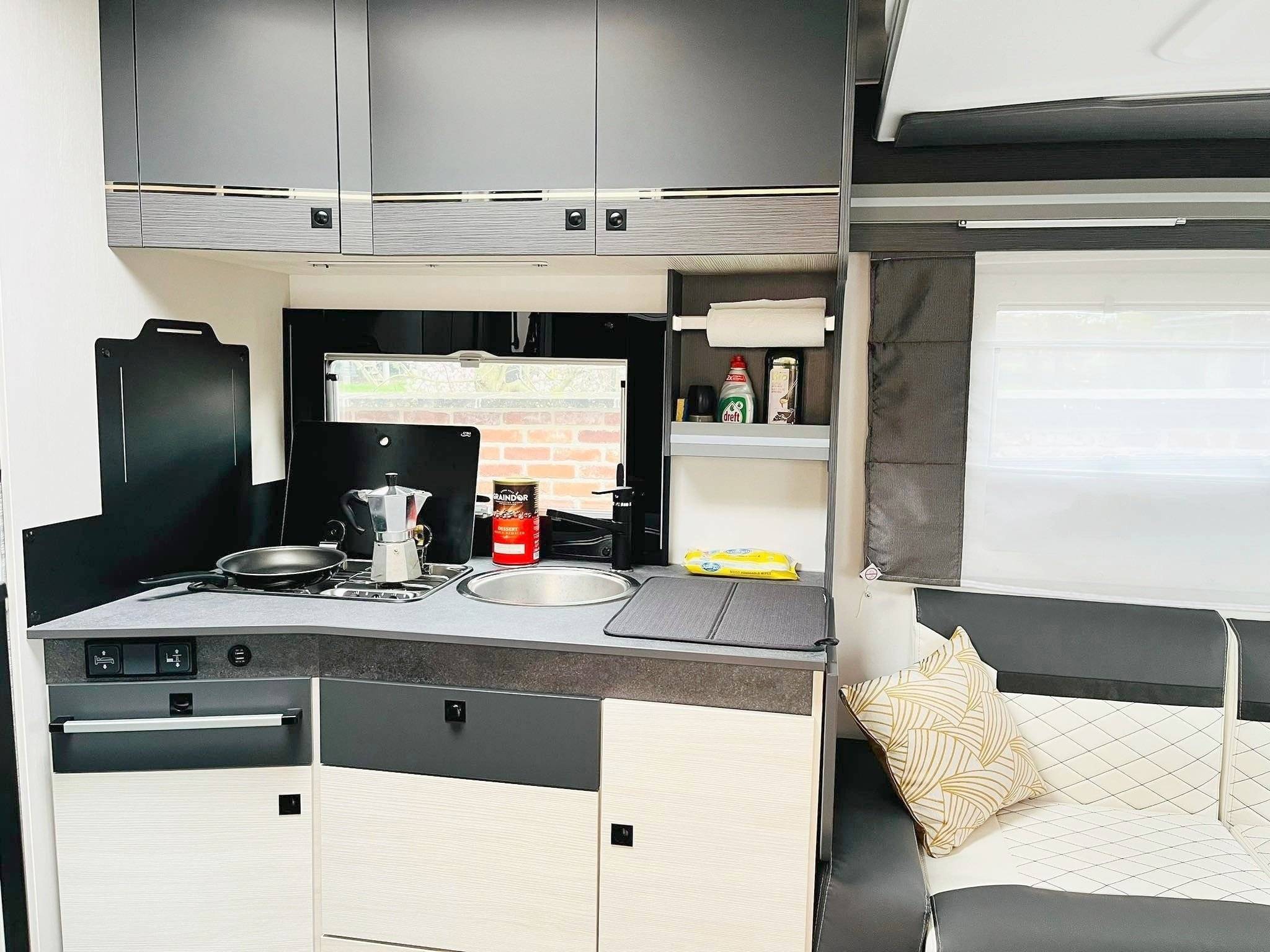 Chausson 640 Titanium Premium