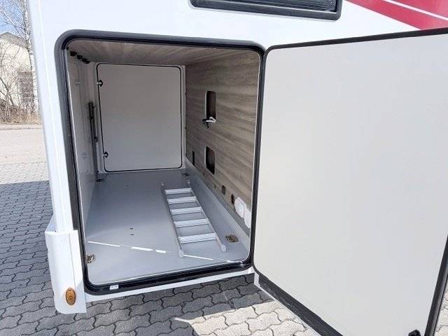 Roller Team Kronos 285TL - Bavarian Camper 2