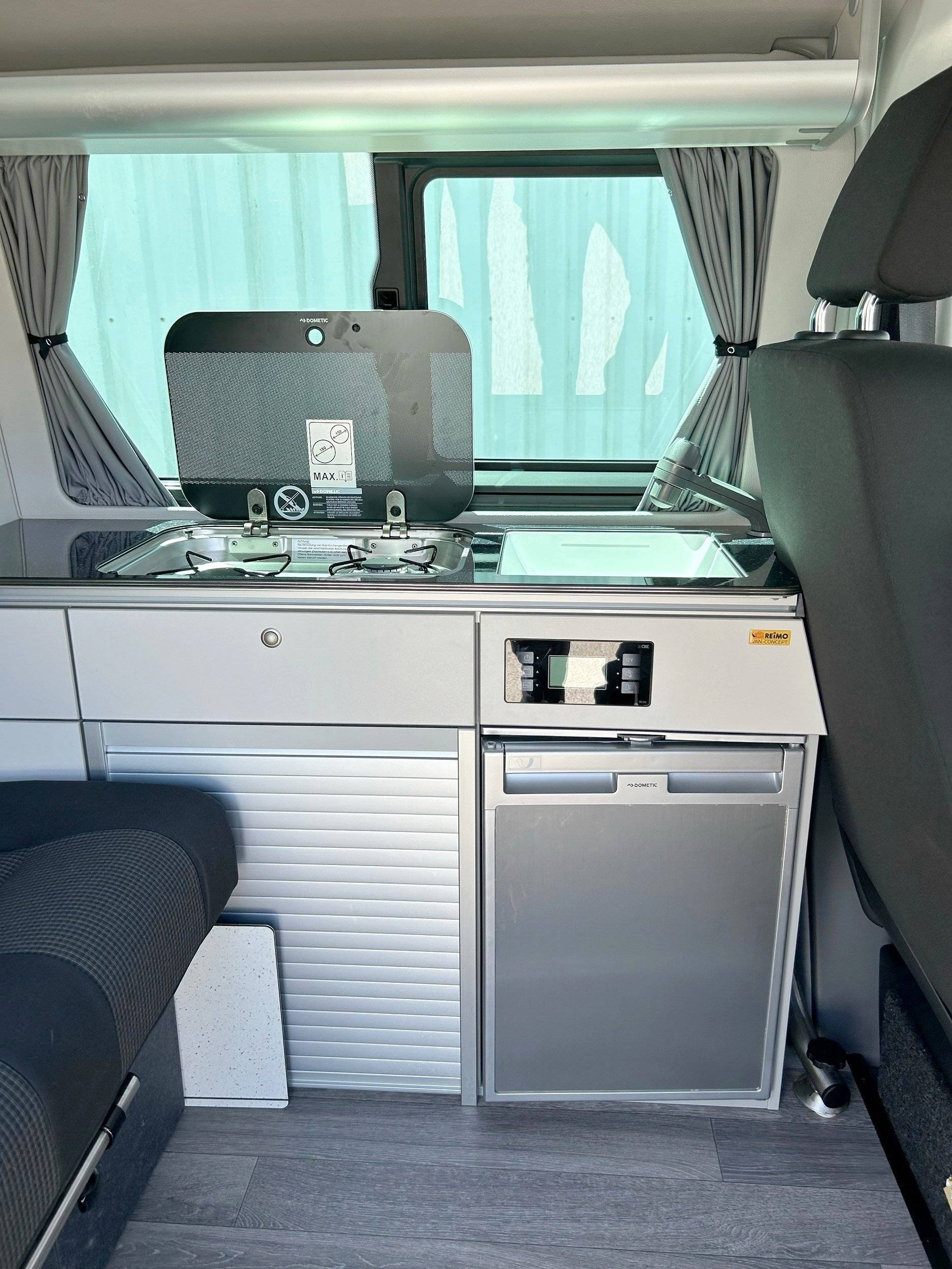 Reimo Triostyle Court Toit Relevable