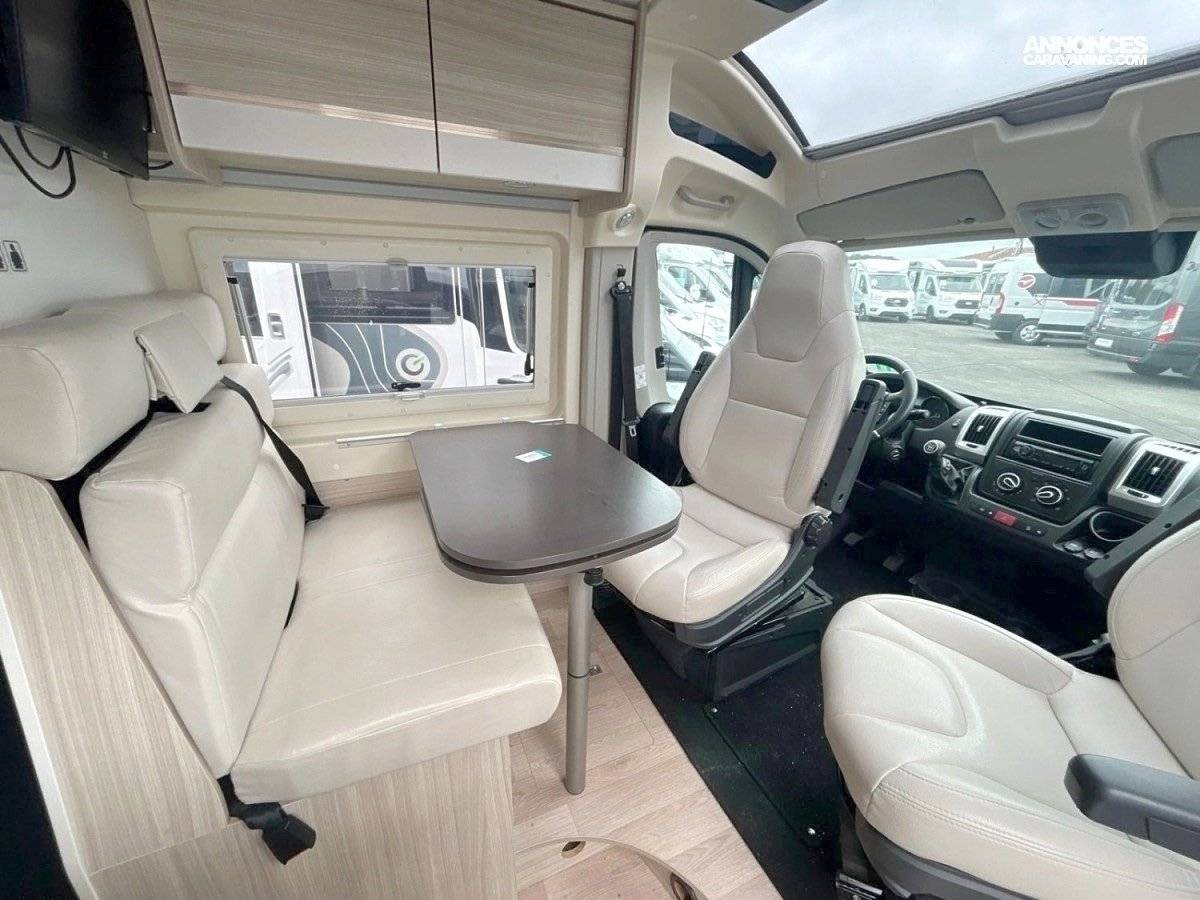 Dinette Peugeot Boxer 2,2 l hdi 130 ch - Yescapa