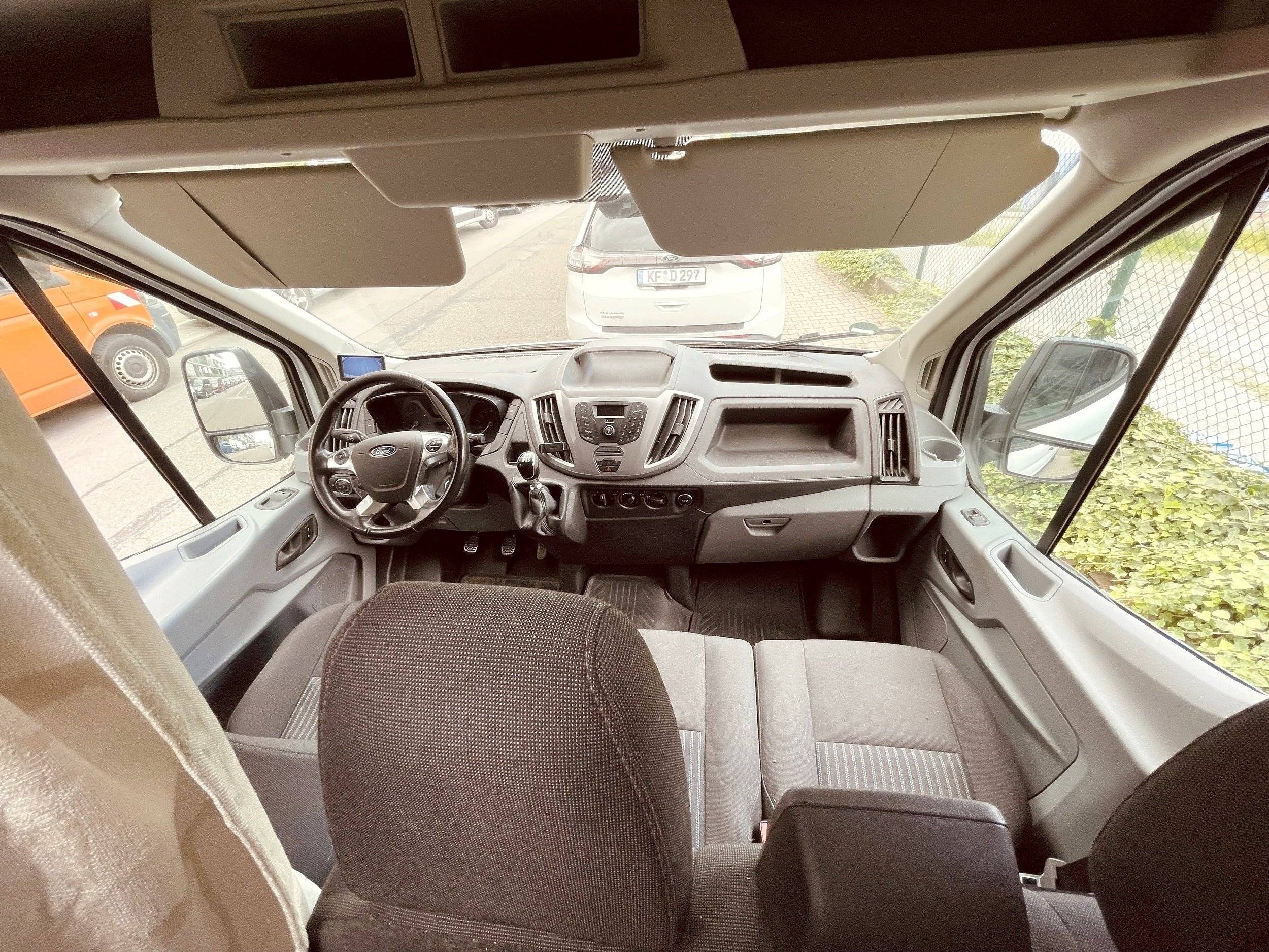 3 C Cartier/Brisebras Ford