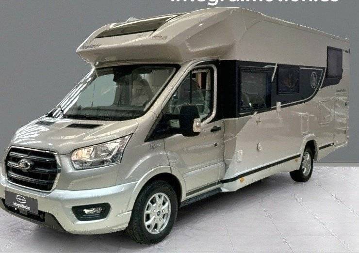 Vista del vehículo ángulo delantero Ford TRANSIT350 L TDCI - Yescapa