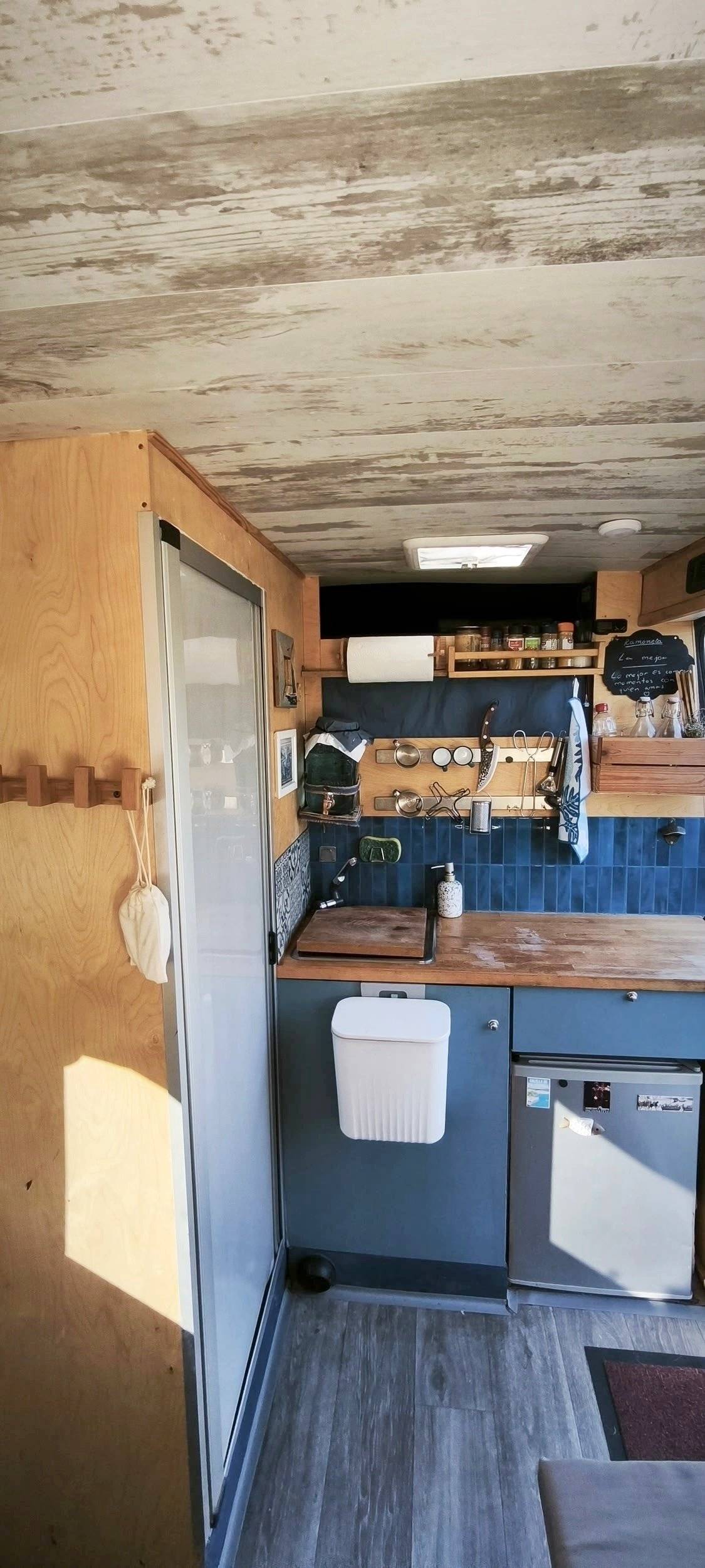 Kitchen Fiat Ducato 2,2 l Multijet 130 ch. - Yescapa
