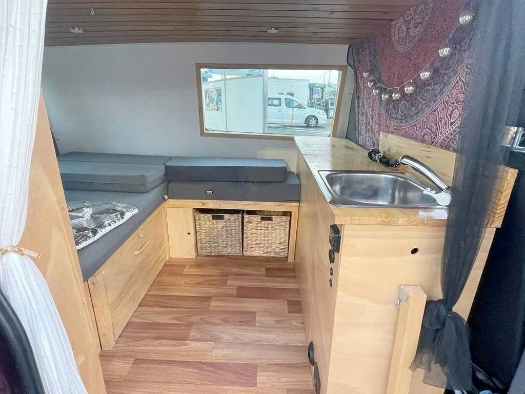 Kitchenette Mercedes Mercedes vito - Yescapa